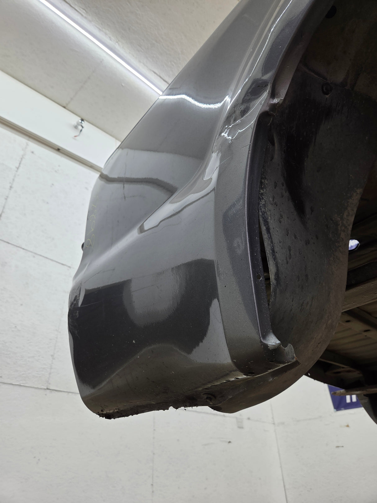 1999-2010 Ford Super Duty F250 F350 6' 9" Short Truck Bed