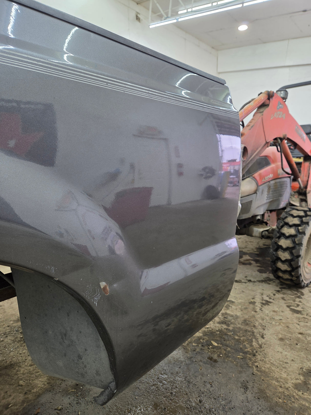 1999-2010 Ford Super Duty F250 F350 6' 9" Short Truck Bed