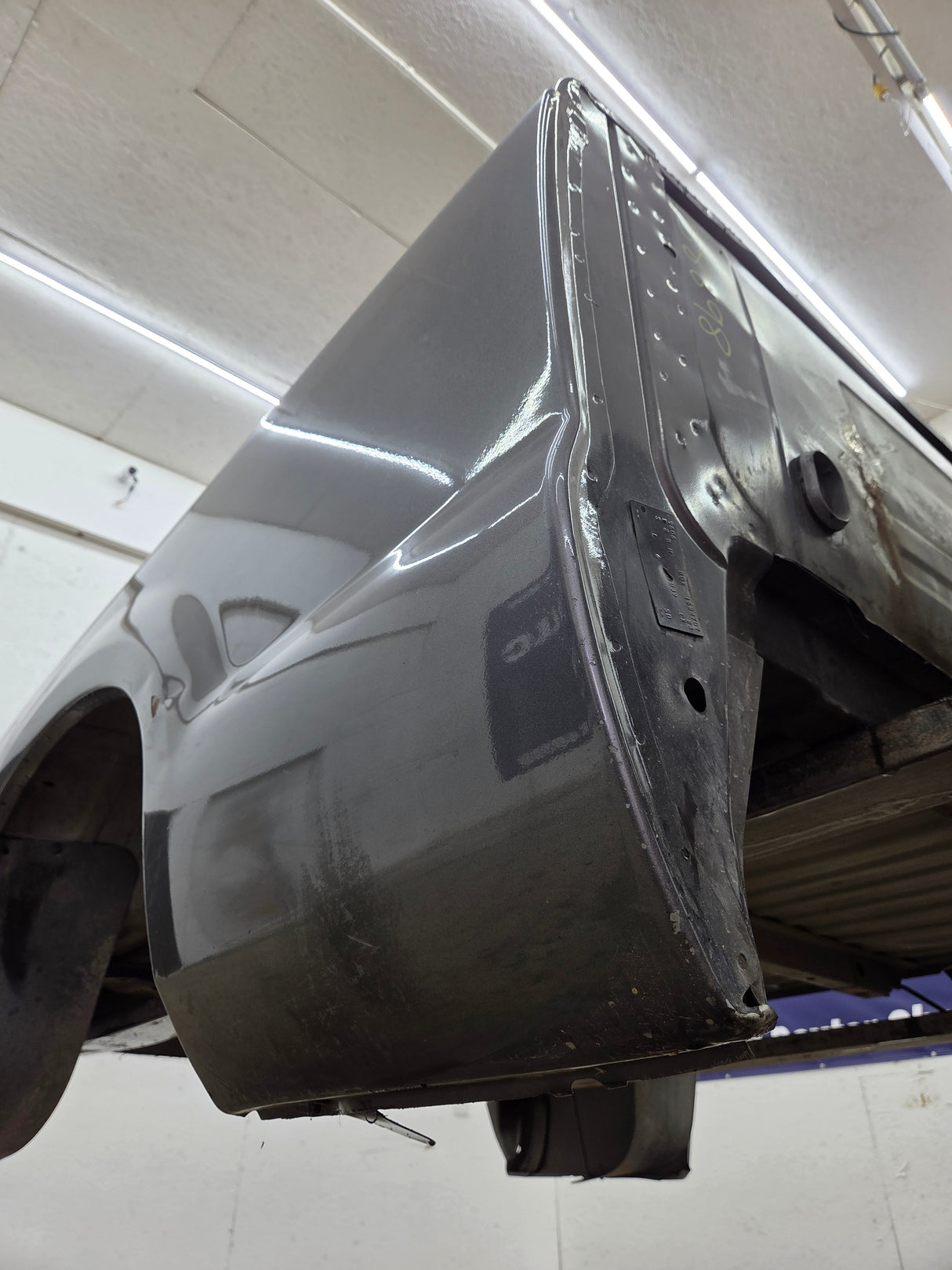 1999-2010 Ford Super Duty F250 F350 6' 9" Short Truck Bed