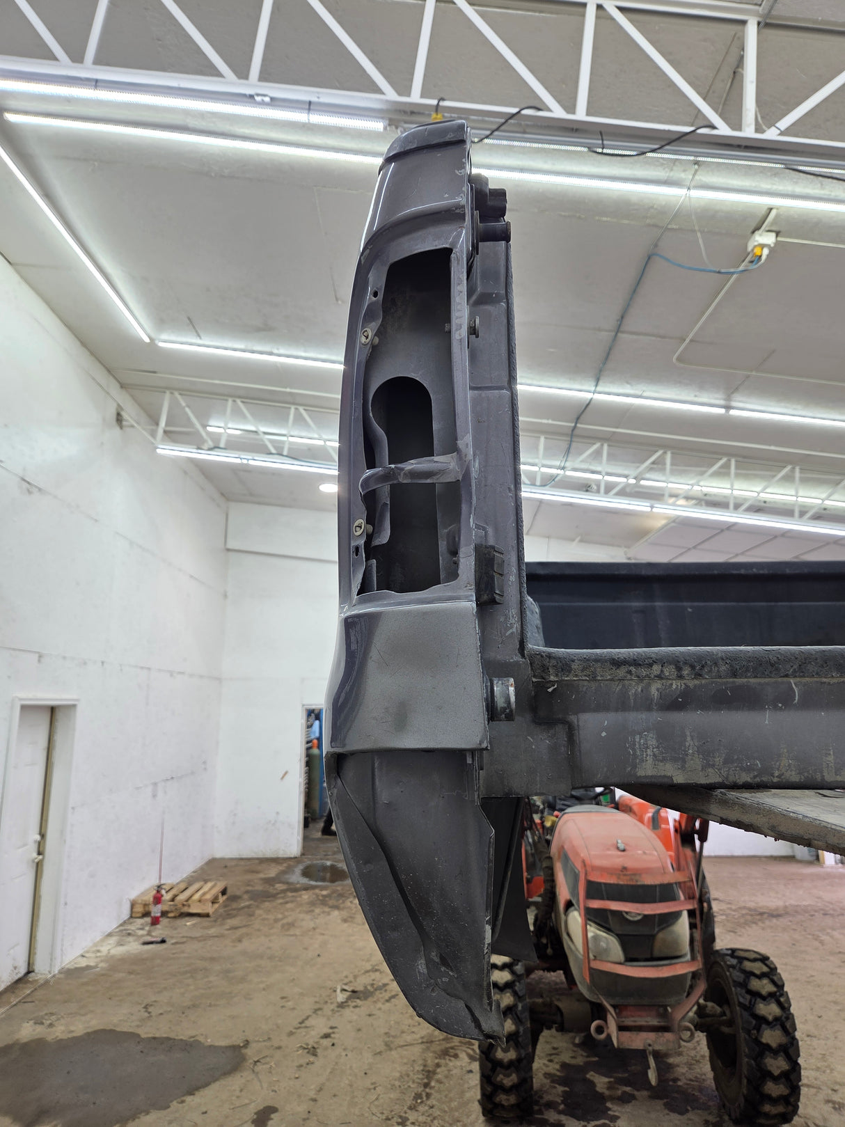 1999-2010 Ford Super Duty F250 F350 6' 9" Short Truck Bed