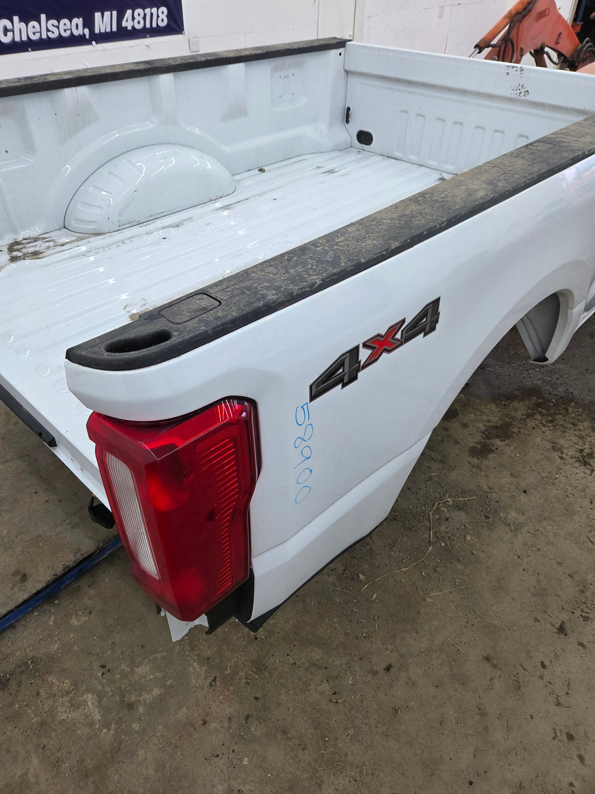 2023-2026 Ford F250 F350 Super Duty 8' Long Truck Bed