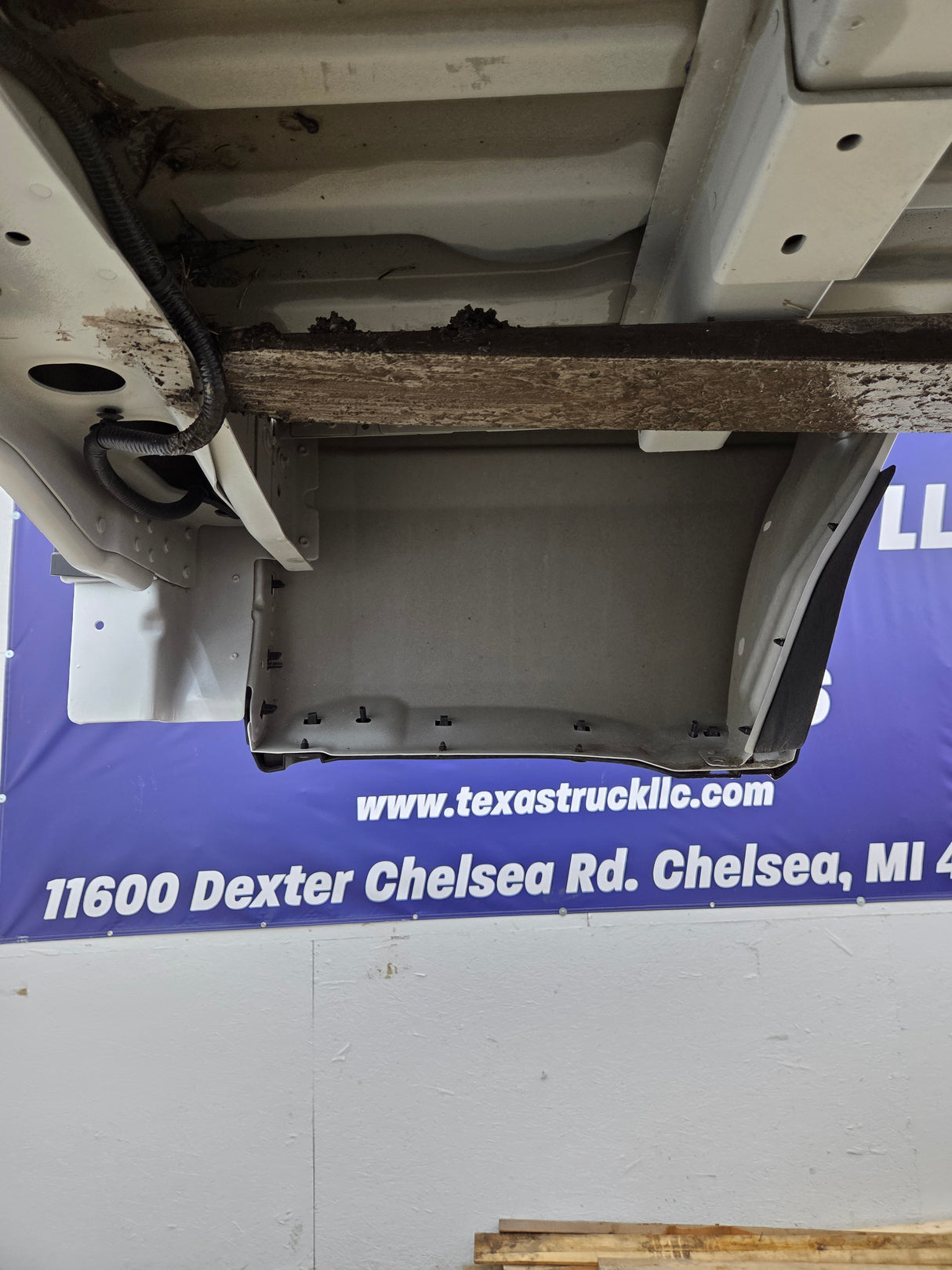 2023-2026 Ford F250 F350 Super Duty 8' Long Truck Bed