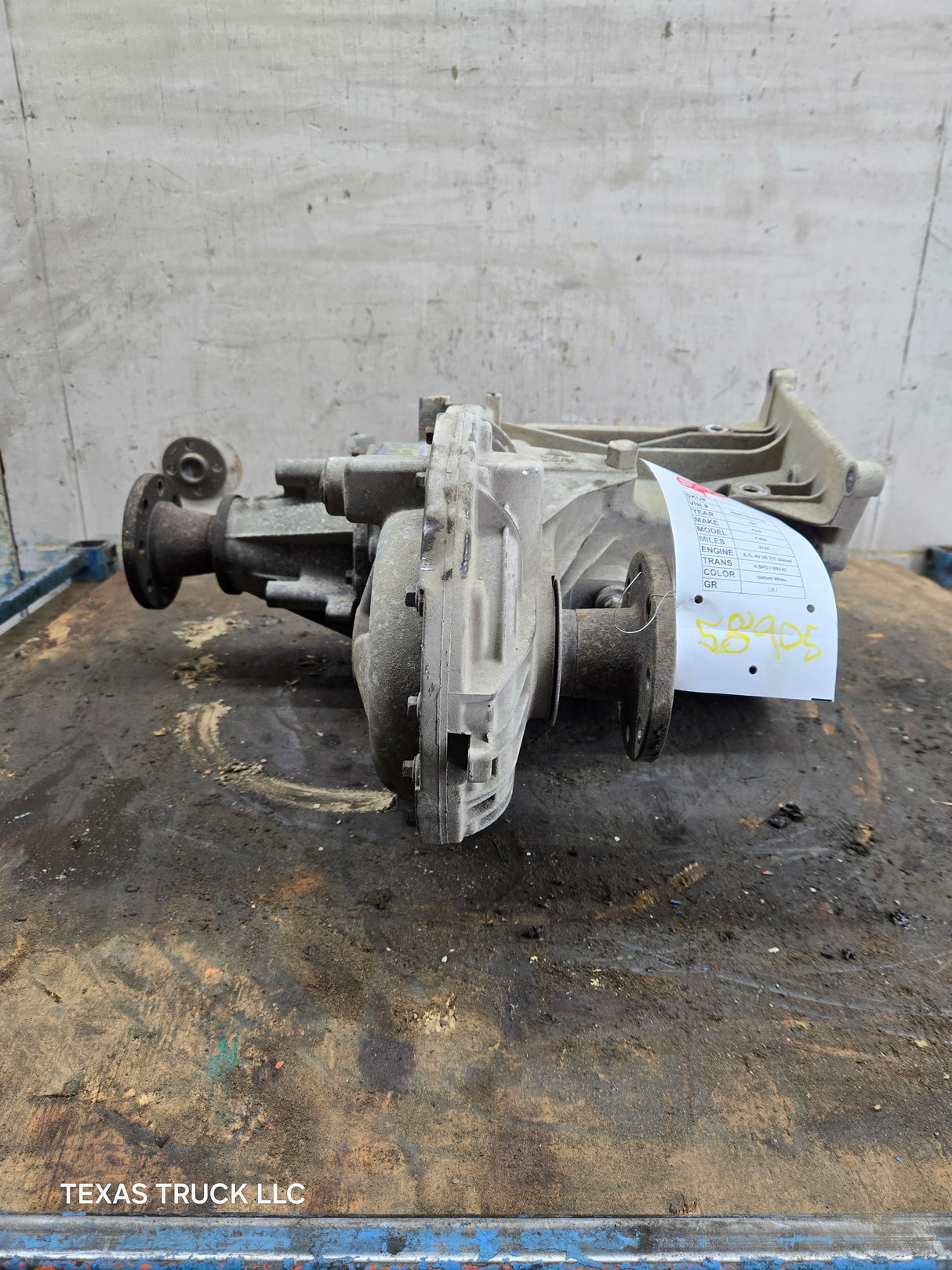 2011-2016 6.2L 6.7L PSD Transfer Case Flange Yoke Manual Shift Ford F250 F350 F450 F550 Super Duty