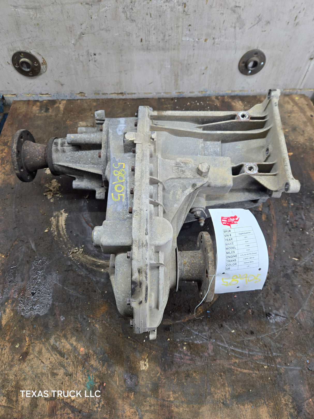 2011-2016 6.2L 6.7L PSD Transfer Case Flange Yoke Manual Shift Ford F250 F350 F450 F550 Super Duty