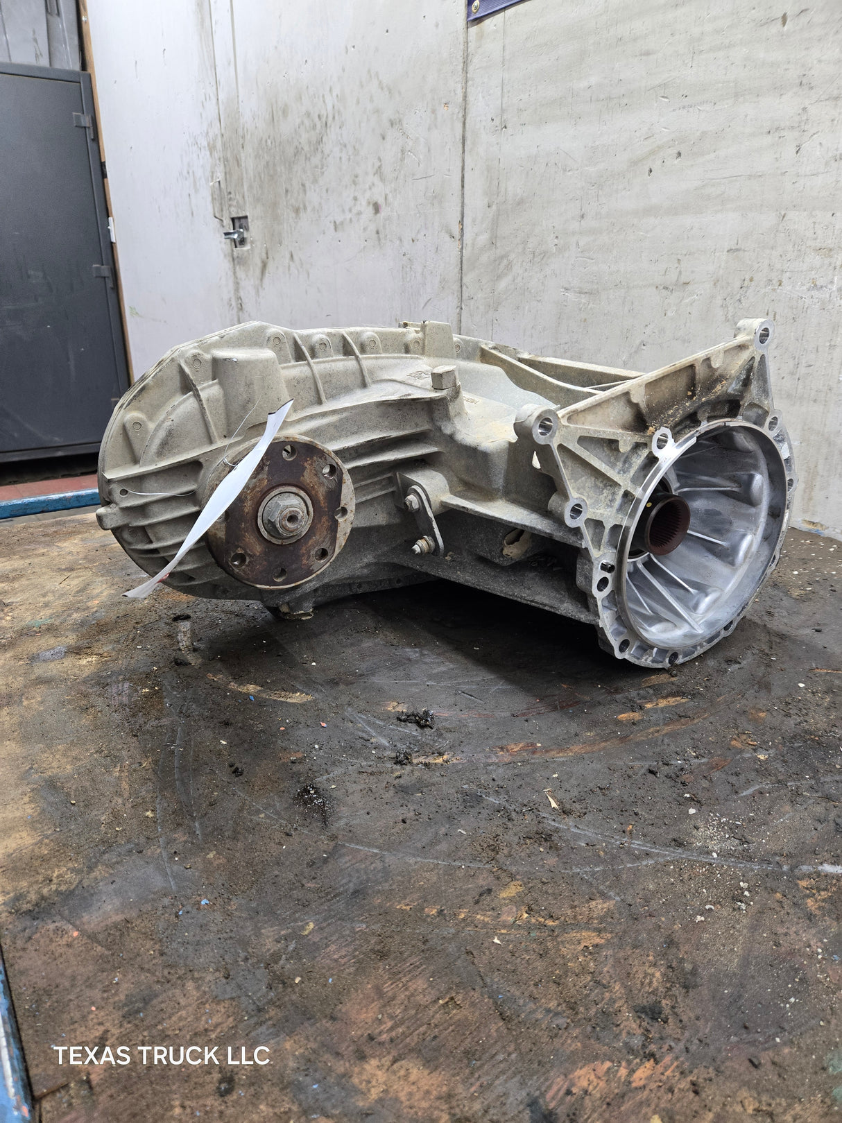 2011-2016 6.2L 6.7L PSD Transfer Case Flange Yoke Manual Shift Ford F250 F350 F450 F550 Super Duty