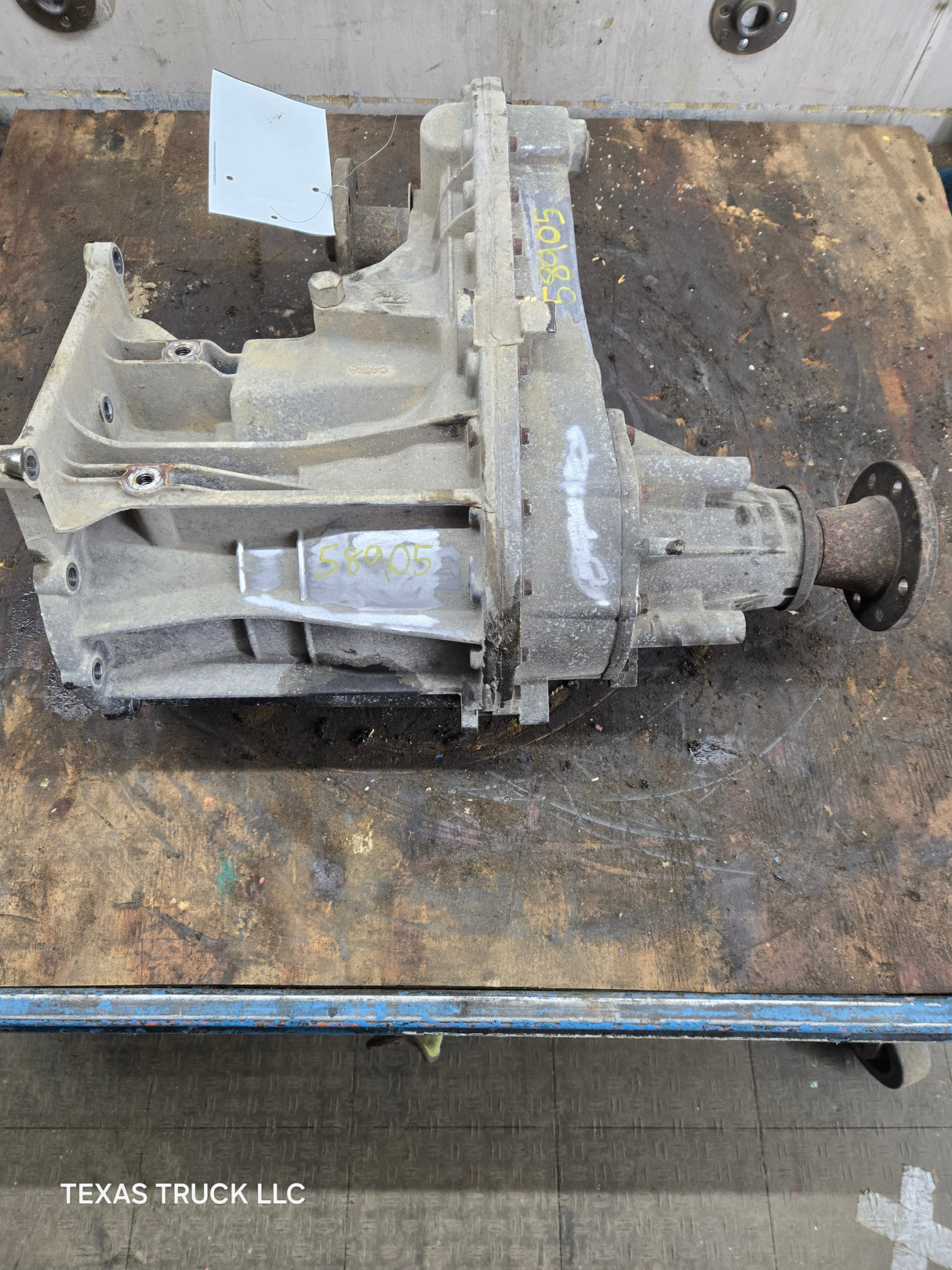 2011-2016 6.2L 6.7L PSD Transfer Case Flange Yoke Manual Shift Ford F250 F350 F450 F550 Super Duty