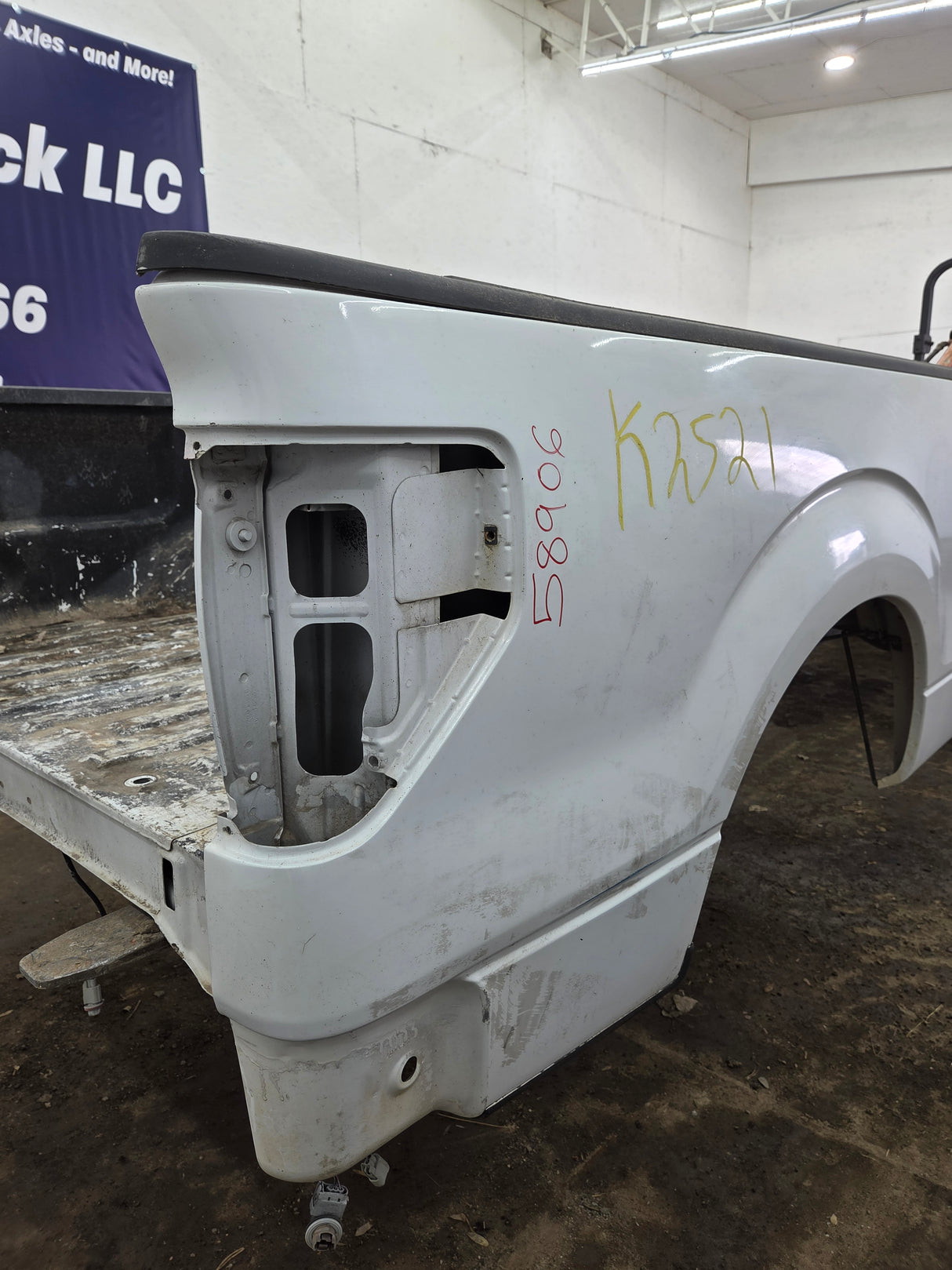 2009-2014 Ford F150 6' 6" Short Truck Bed