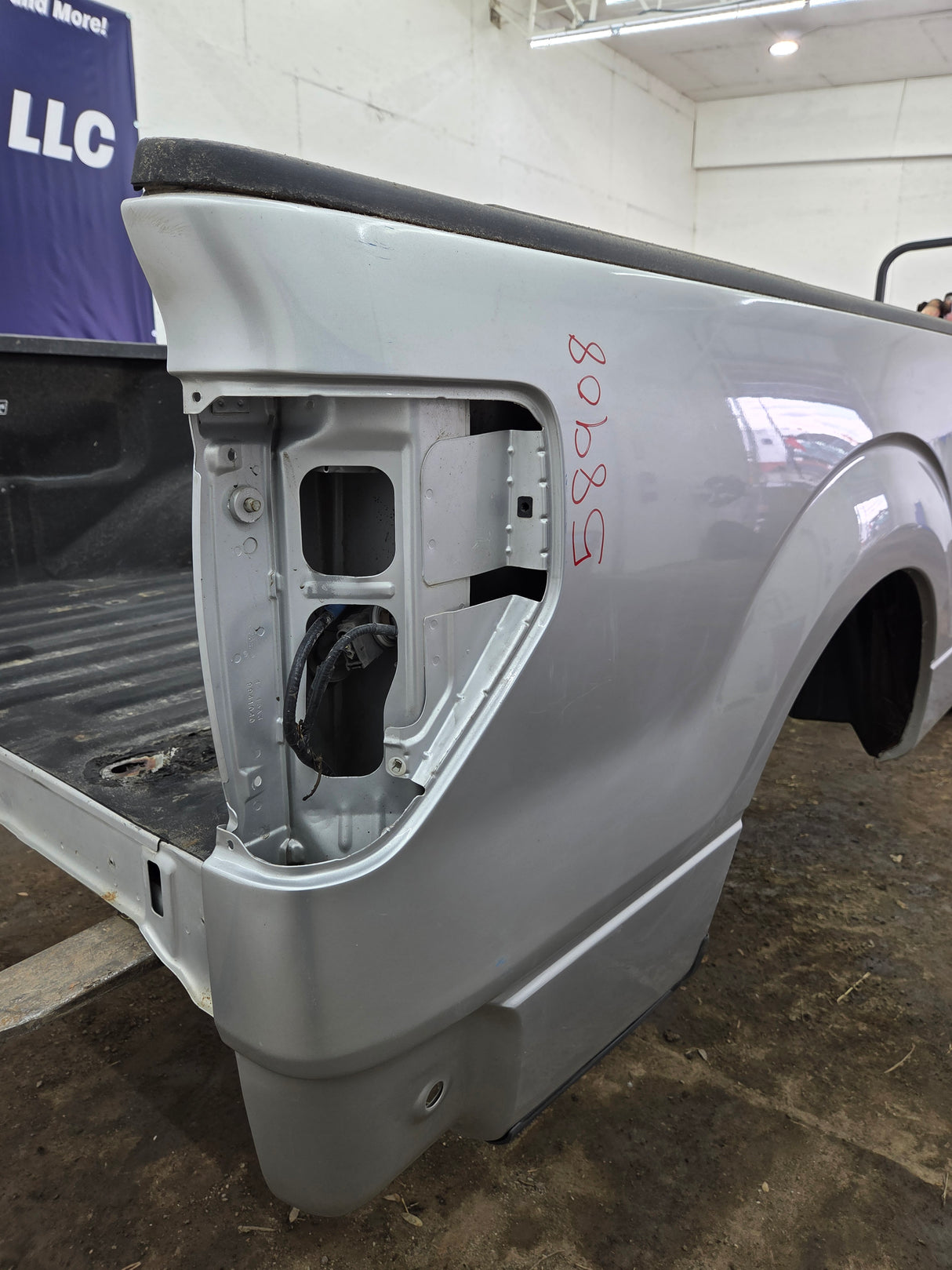 2009-2014 Ford F150 6' 6" Short Truck Bed