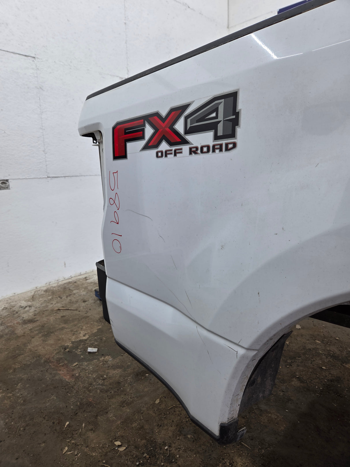 2017-2022 Ford F250 F350 Super Duty 6' 9" Short Truck Bed