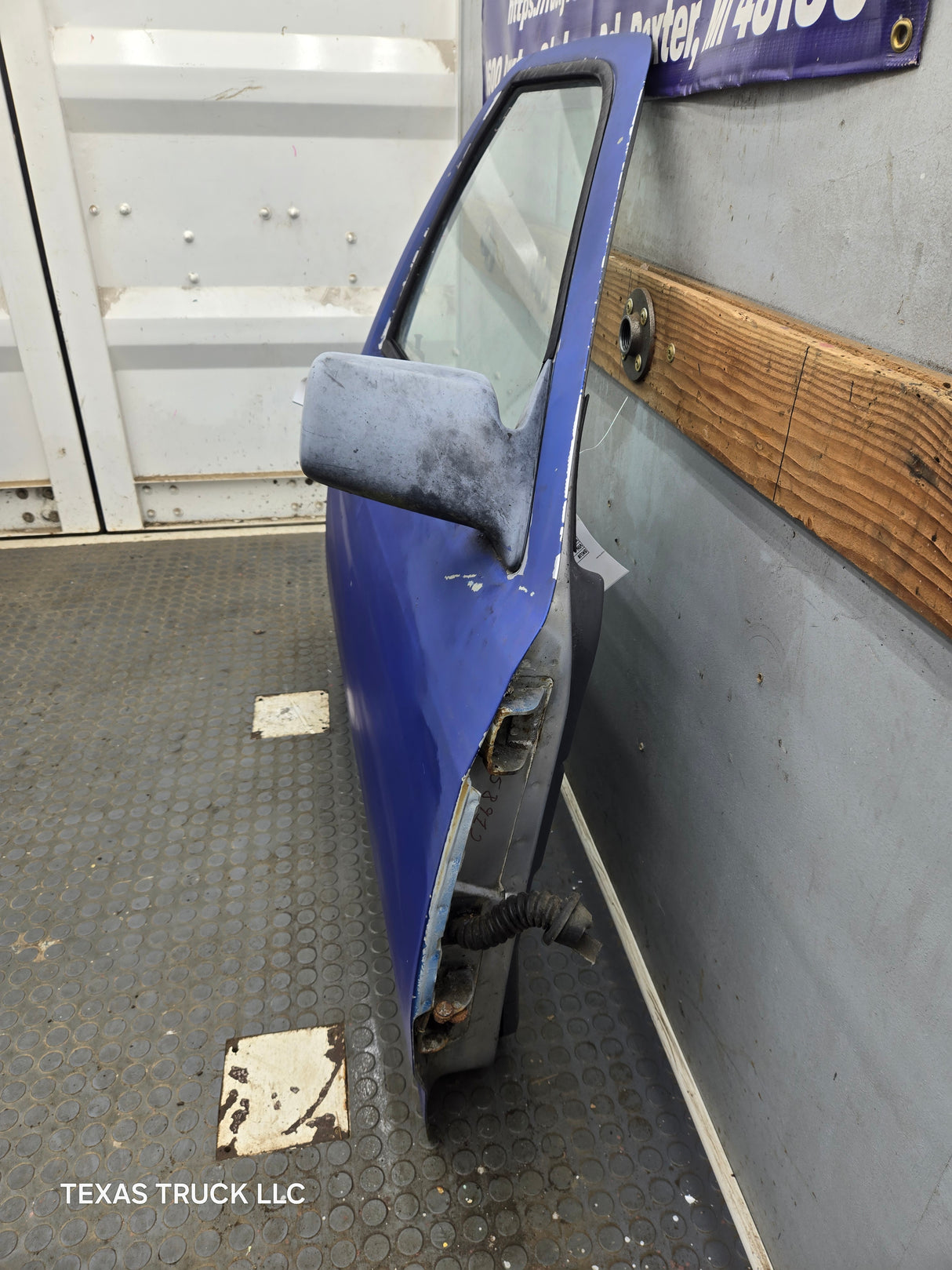 1992-1996 Dodge Dakota RH Passenger Side Front Door