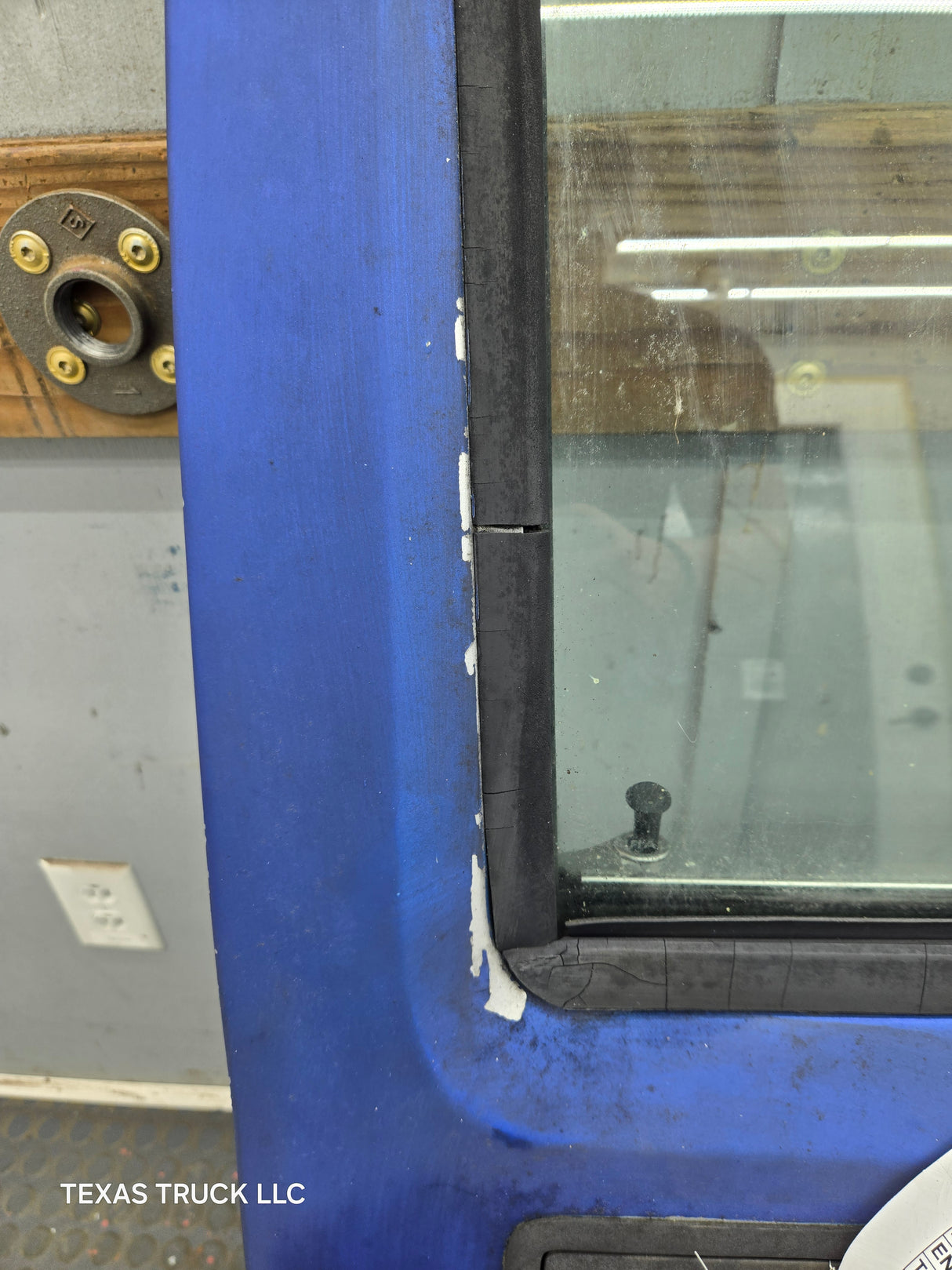1992-1996 Dodge Dakota RH Passenger Side Front Door