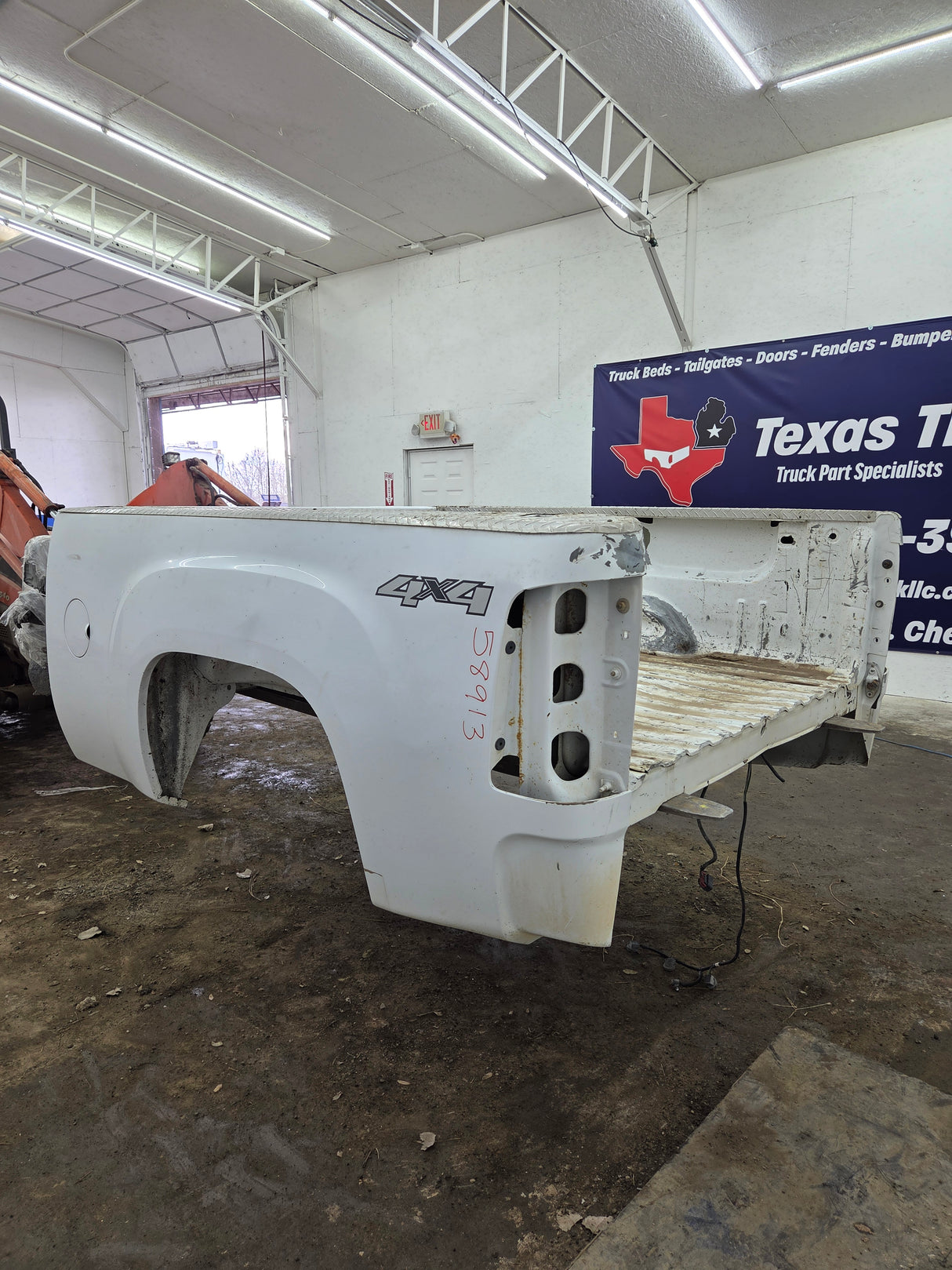 2007-2013 GMC Sierra 1500 2500 3500 HD 6' 6" Short Truck Bed