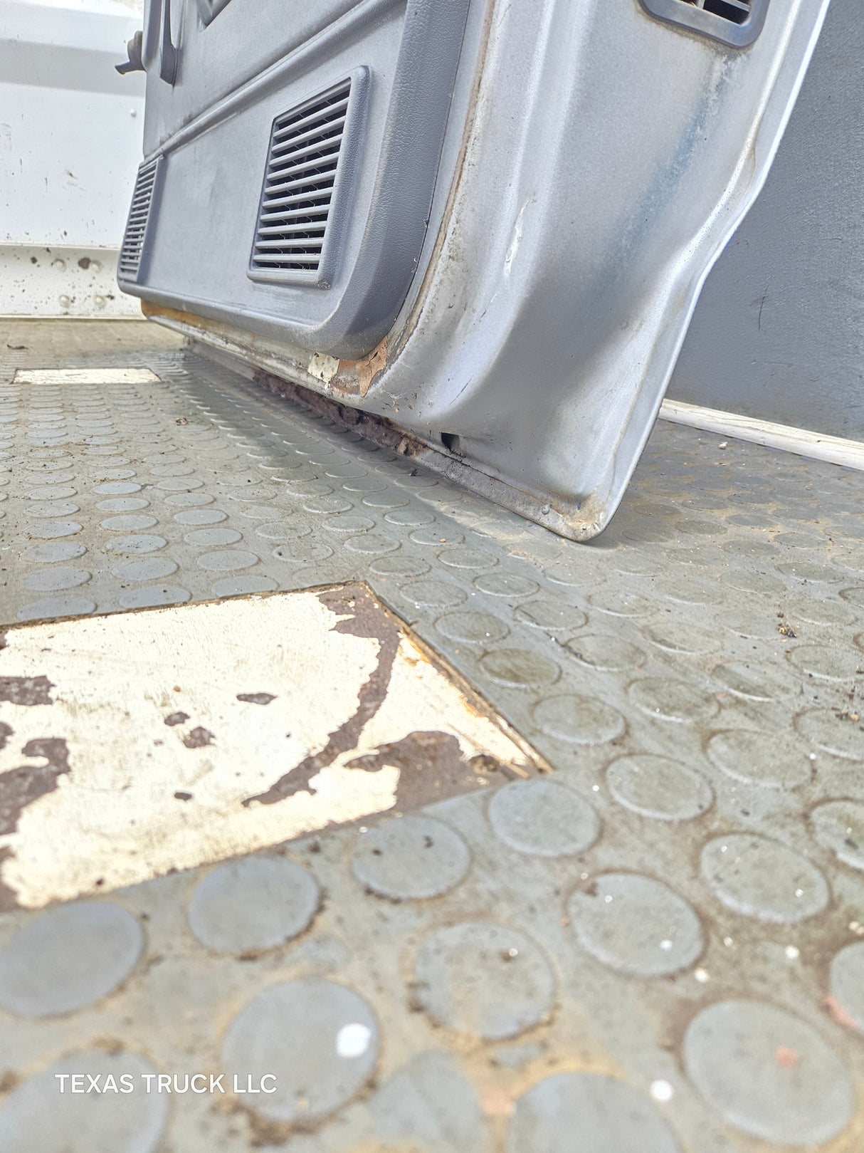 1992-1996 Dodge Dakota RH Passenger Side Front Door