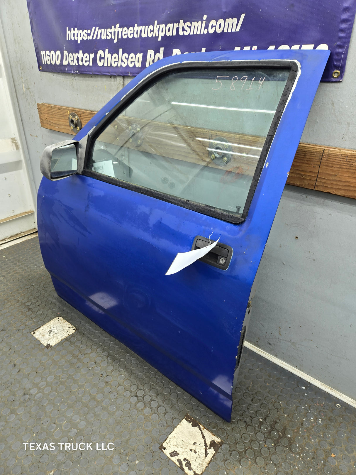 1992-1996 Dodge Dakota LH Driver Side Front Door
