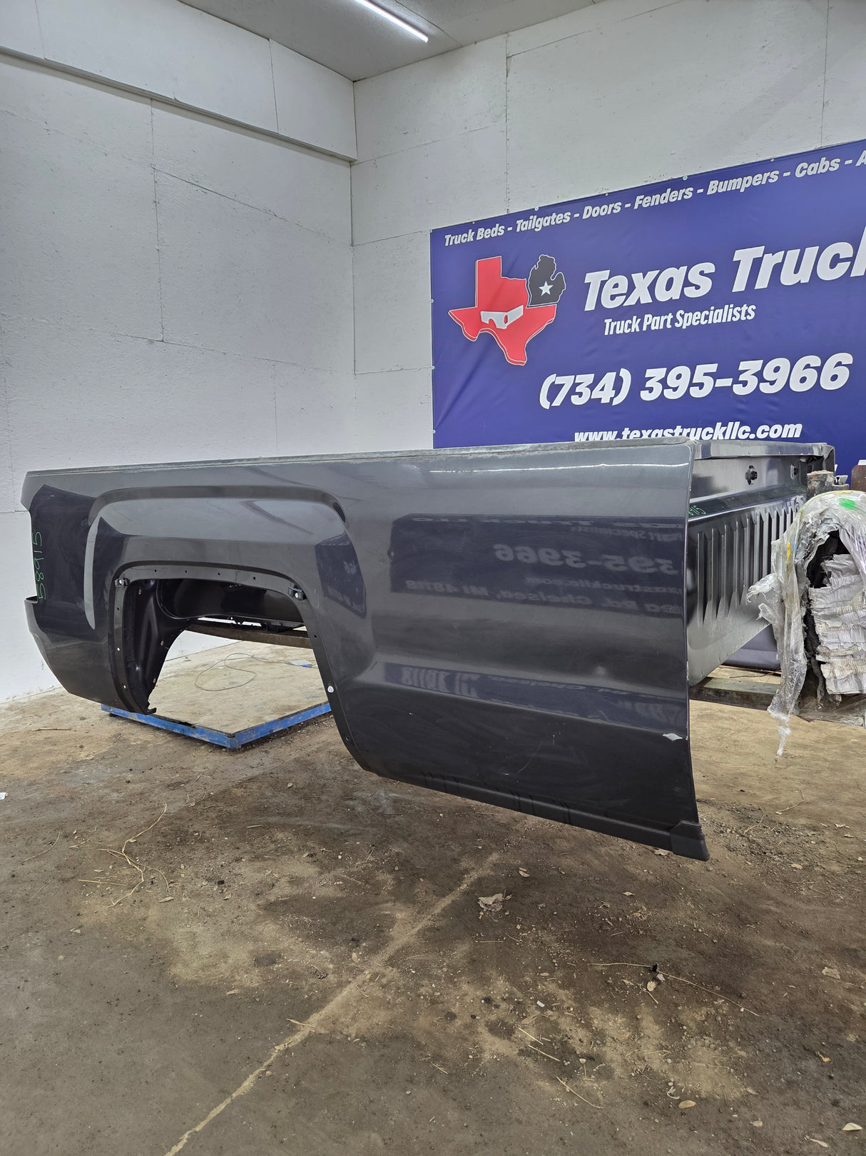 2014-2019 GMC Sierra 1500 2500 3500 HD 8' Long Truck Bed
