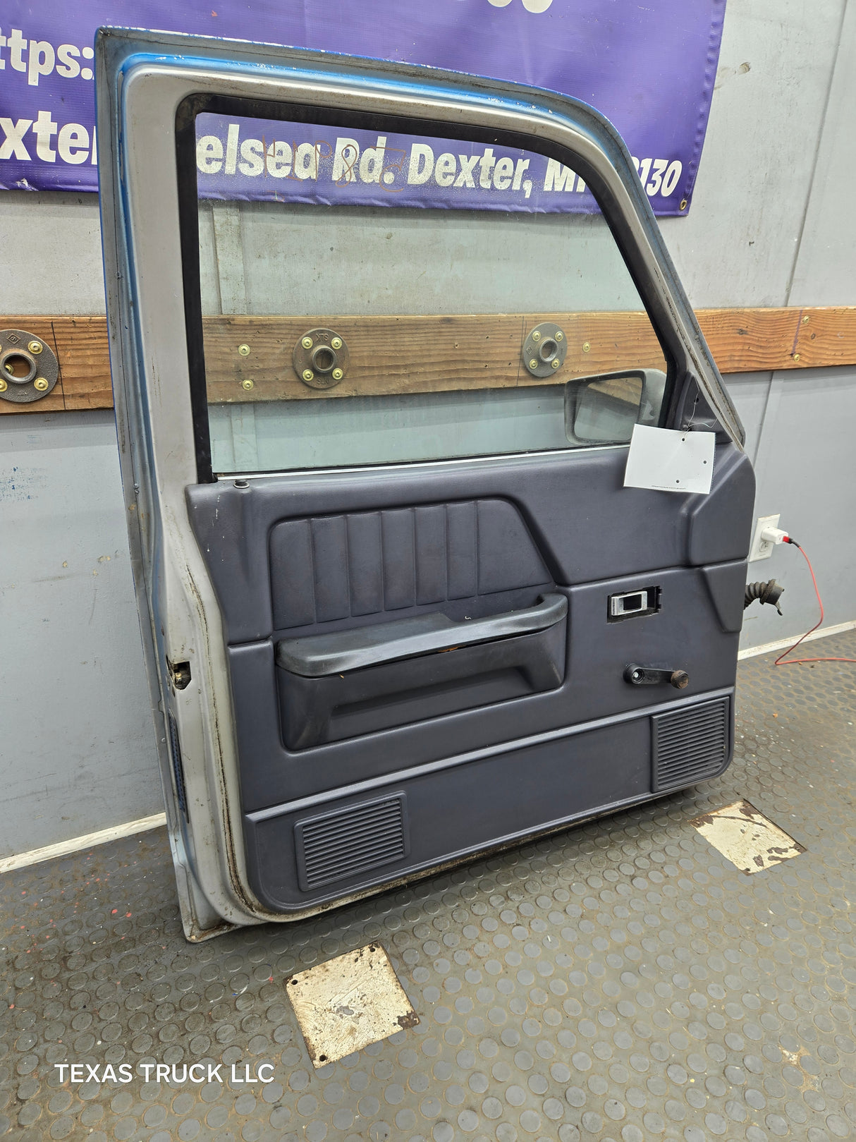 1992-1996 Dodge Dakota LH Driver Side Front Door