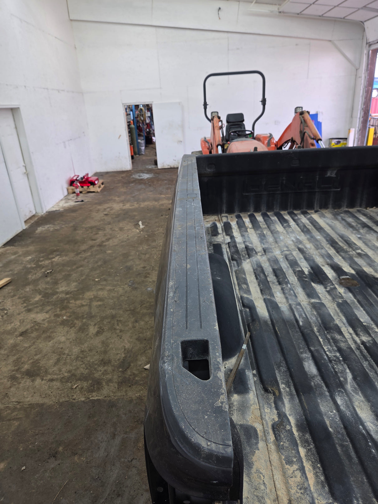 2014-2019 GMC Sierra 1500 2500 3500 HD 8' Long Truck Bed