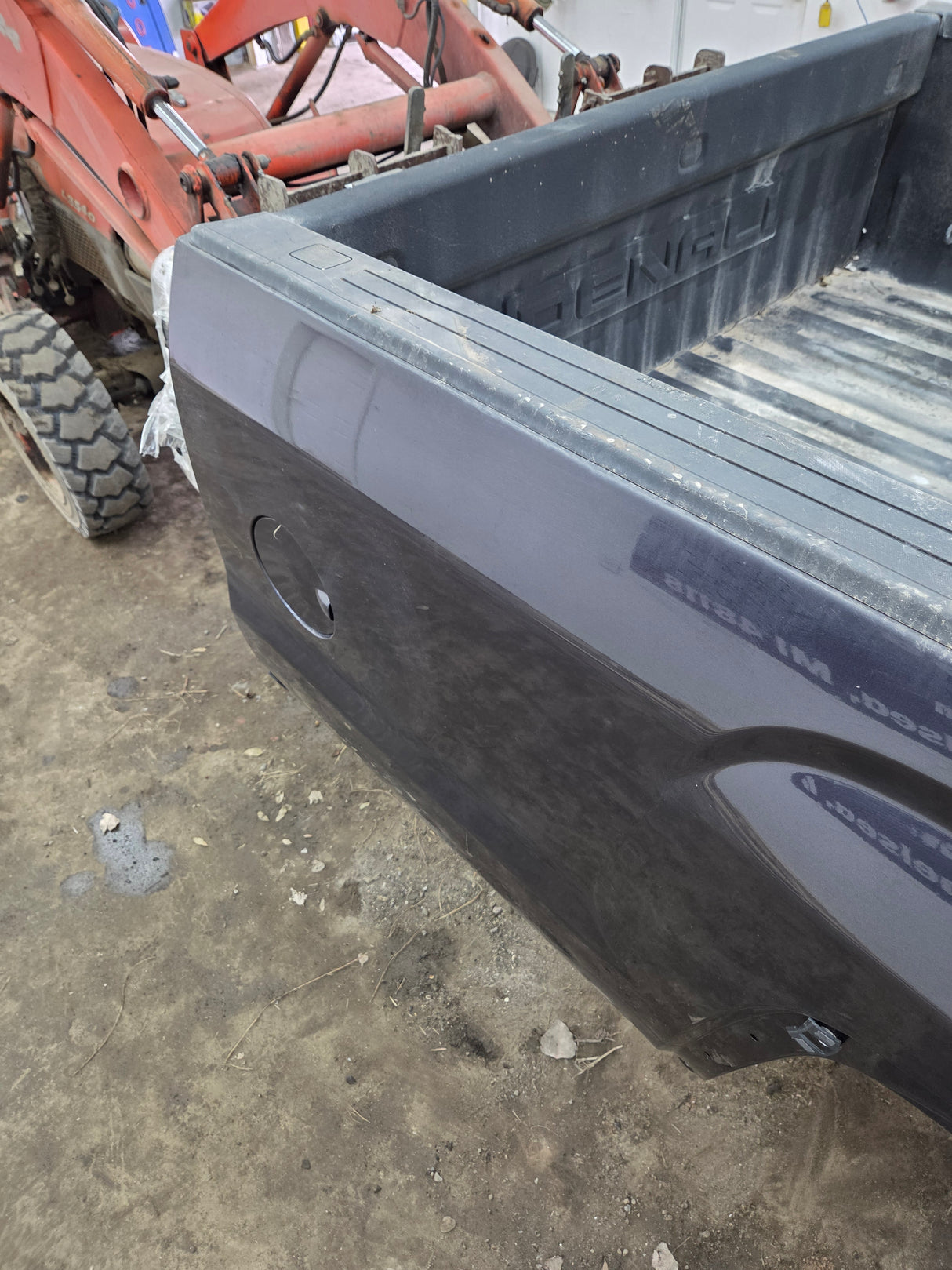 2014-2019 GMC Sierra 1500 2500 3500 HD 8' Long Truck Bed