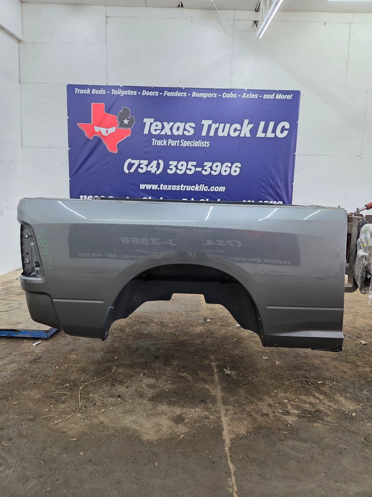 2009-2018 Dodge Ram 4th Gen 1500 2500 3500 6' 4" Short Truck Bed