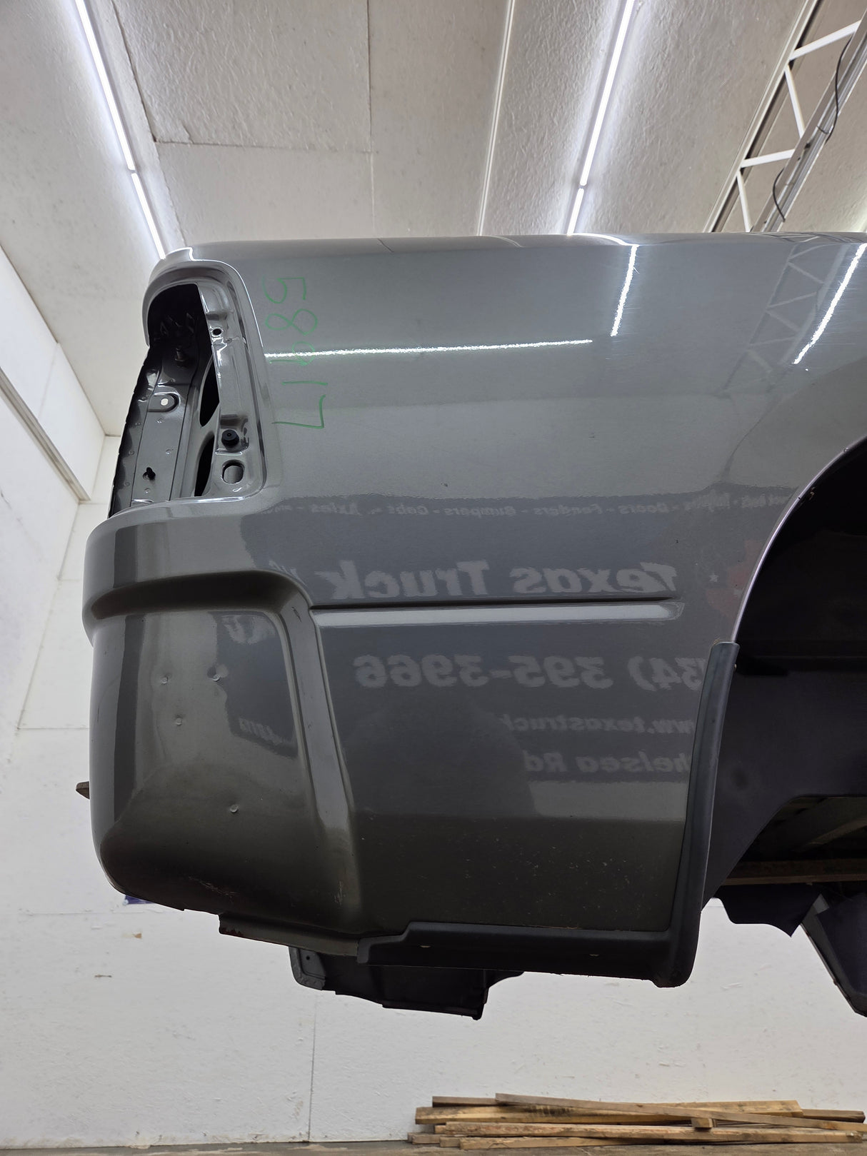 2009-2018 Dodge Ram 4th Gen 1500 2500 3500 6' 4" Short Truck Bed