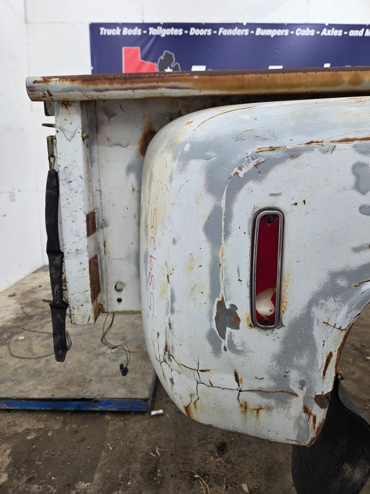 1973-1978 Chevrolet / GMC Square Body Step Side Short Bed C10 C15 K10 K15