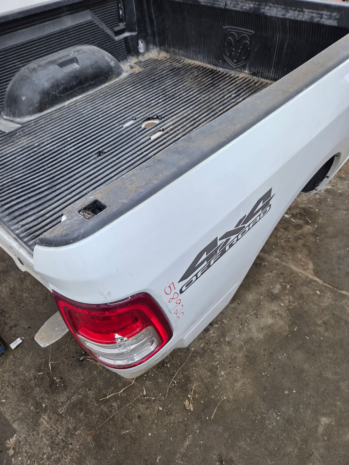 2019-2025 Dodge Ram 2500 3500 5th Gen 6' 4" Short Truck Bed