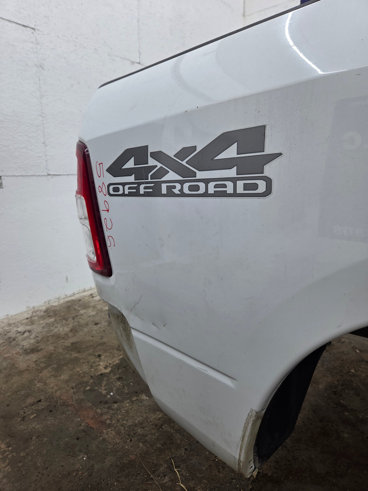 2019-2025 Dodge Ram 2500 3500 5th Gen 6' 4" Short Truck Bed