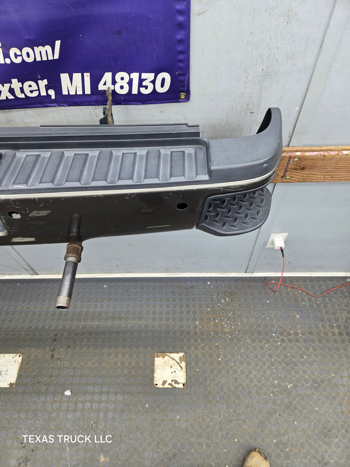 2015-2019 Chevrolet Silverado 2500HD 3500 HD Rear Bumper W/ Sensors