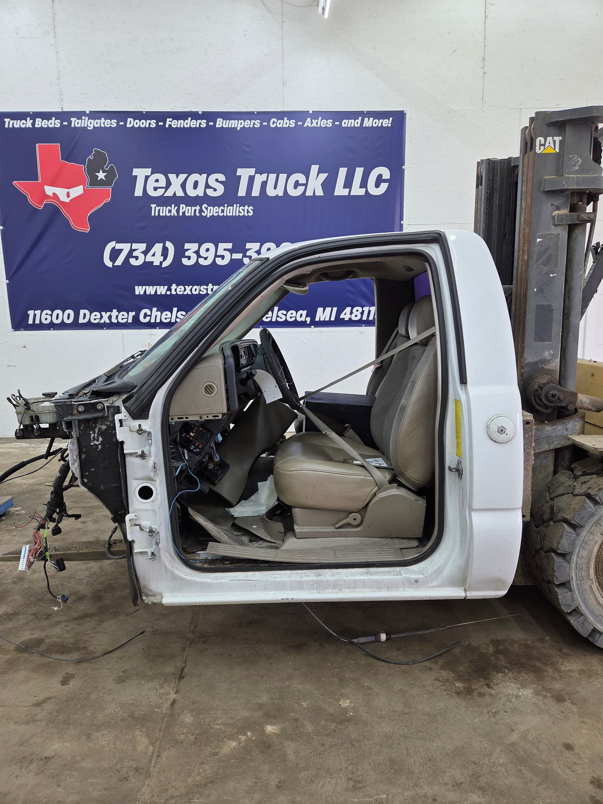 1999-2007 Chevrolet Silverado / GMC Sierra 1500 2500 HD 3500HD Regular Cab Body