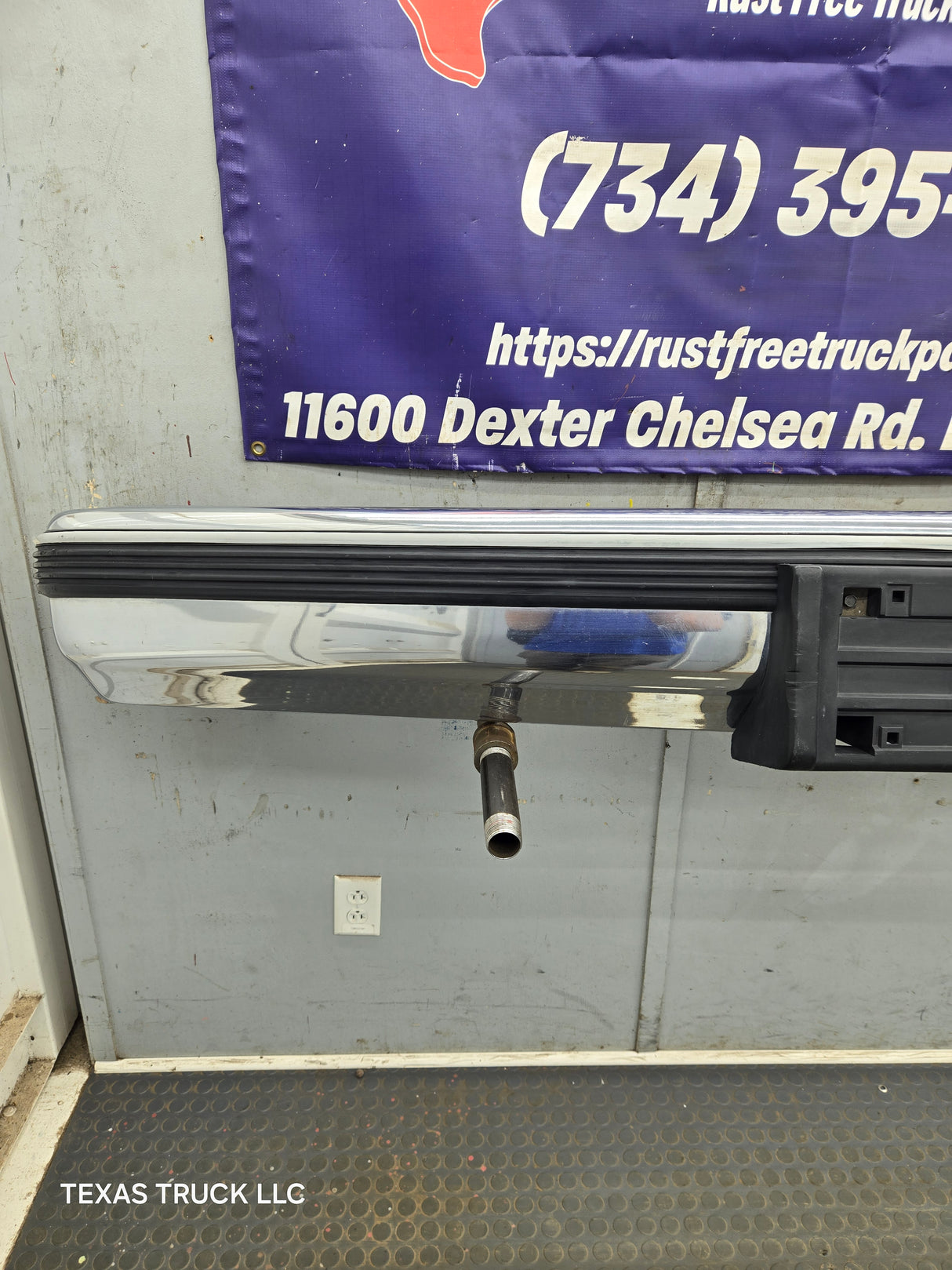 1988-1998 Chevrolet / GMC 1500 2500 3500 Front Bumper