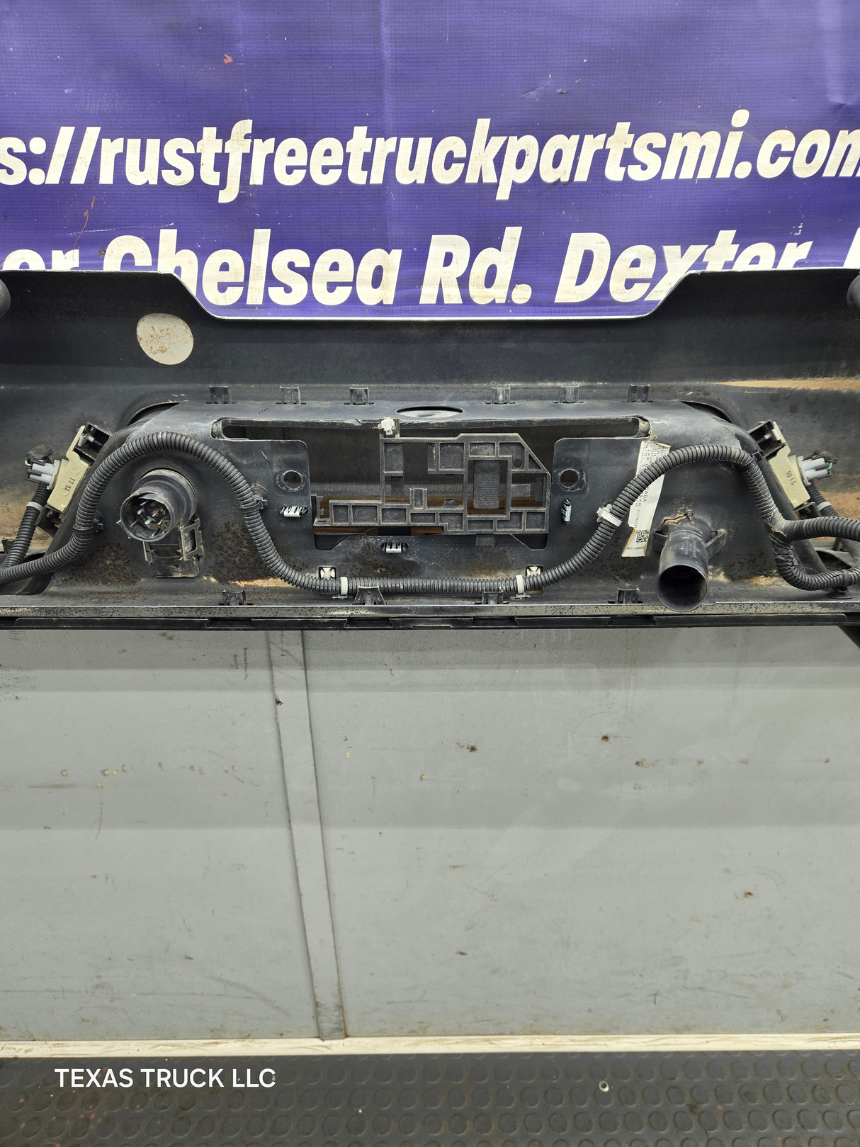 2019-2026 Chevrolet Silverado / GMC Sierra 2500 3500 HD Rear Bumper