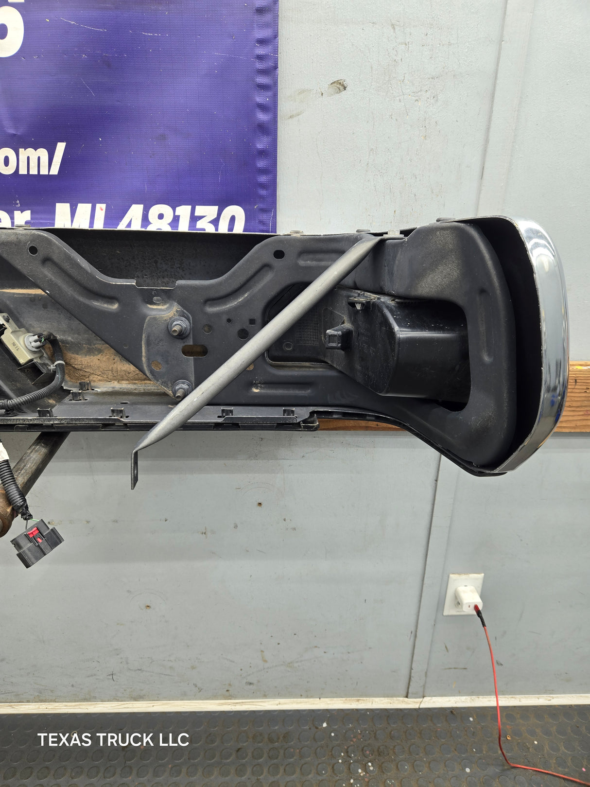 2019-2026 Chevrolet Silverado / GMC Sierra 2500 3500 HD Rear Bumper