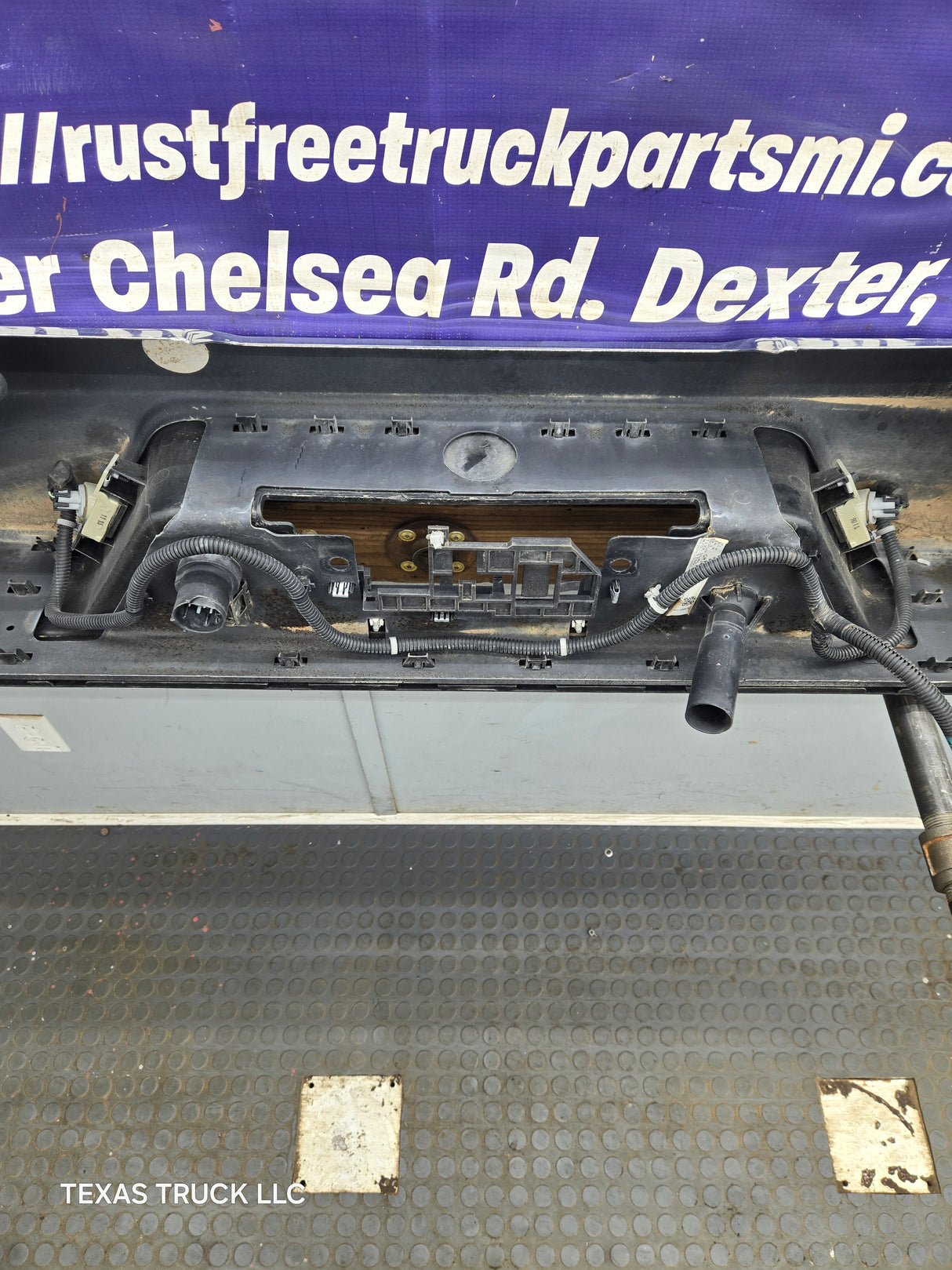 2019-2026 Chevrolet Silverado / GMC Sierra 2500 3500 HD Rear Bumper