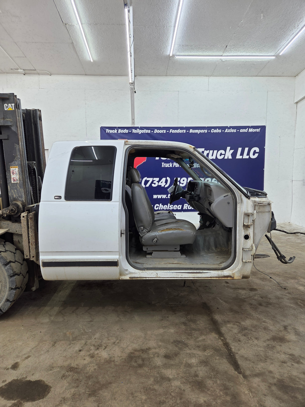 1988-2000 Chevrolet Silverado GMC Sierra Extended Cab
