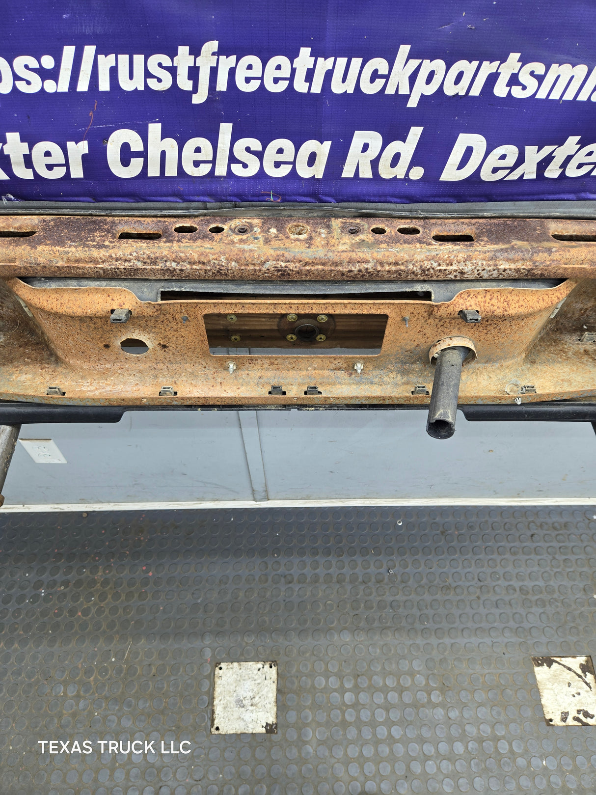 1999-2007 Chevrolet Silverado / GMC Sierra 2500 3500 HD Rear