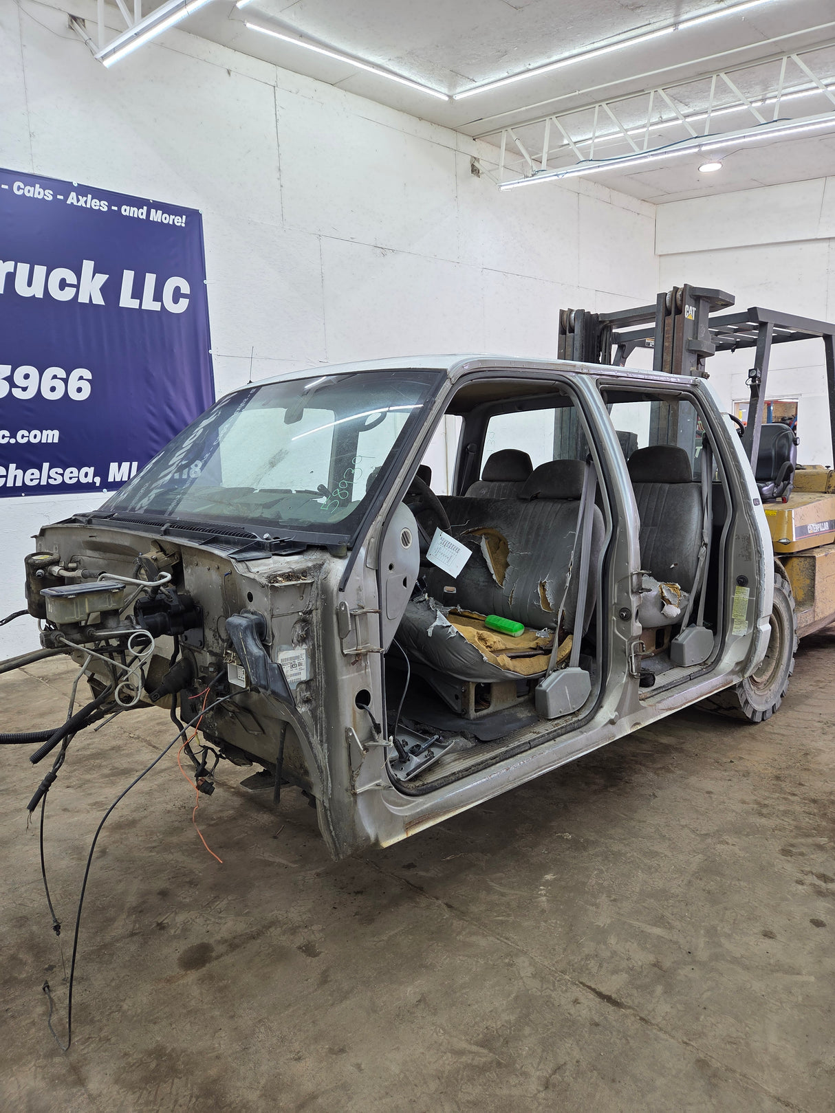1988-2000 Chevrolet Silverado GMC Sierra Crew Cab