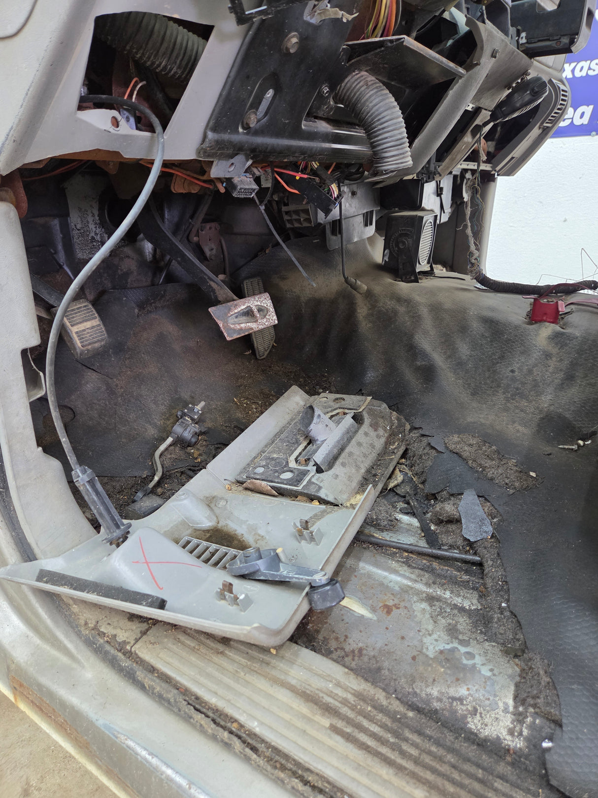 1988-2000 Chevrolet Silverado GMC Sierra Crew Cab