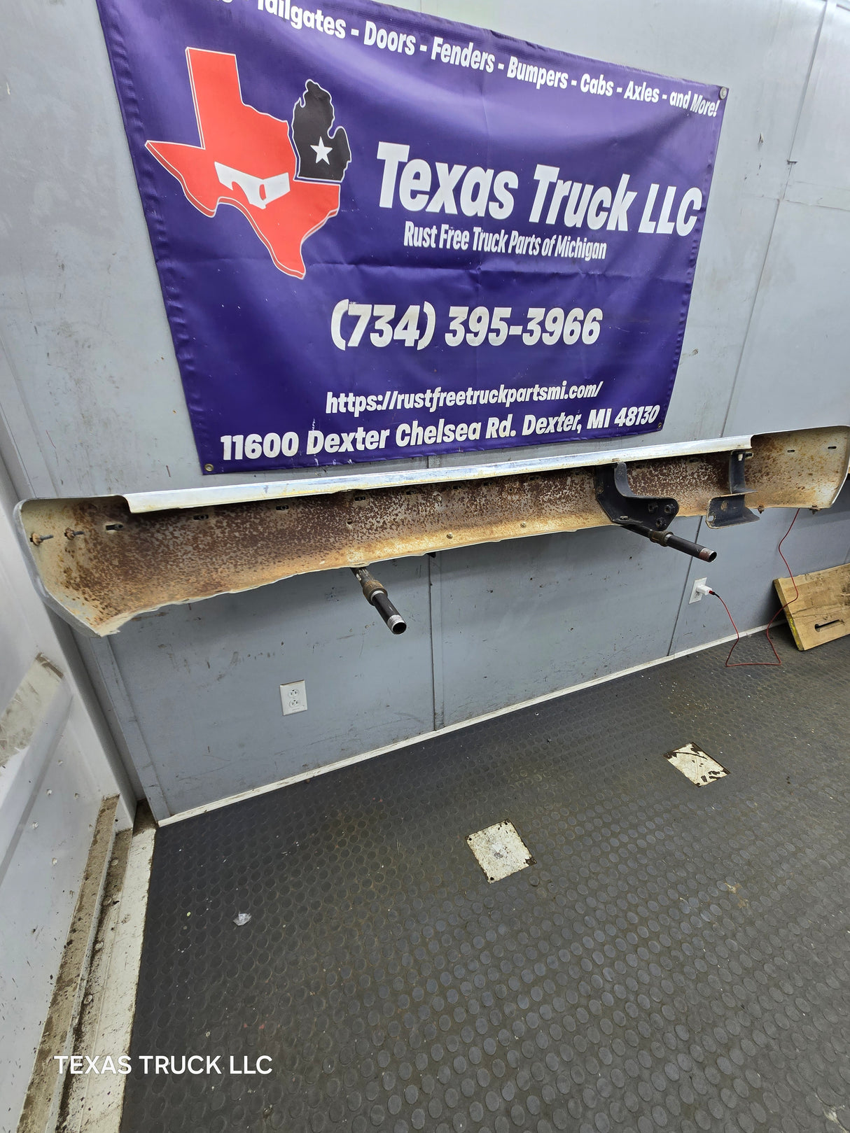 1988-1998 Chevrolet / GMC 1500 2500 3500 Front Bumper