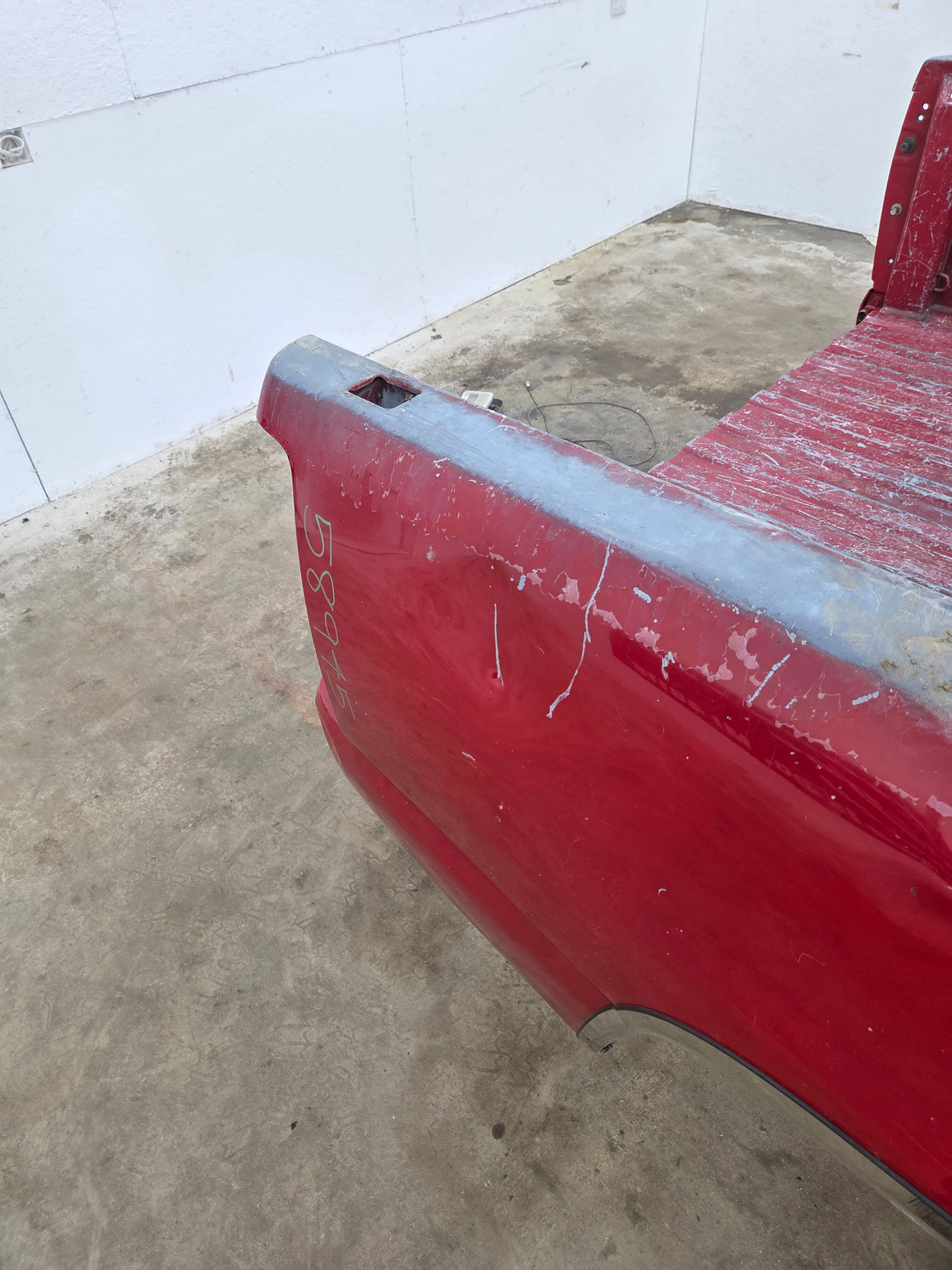 1999-2007 Chevrolet Silverado / GMC Sierra 1500 2500HD 3500HD 6' 6" Short Truck Bed
