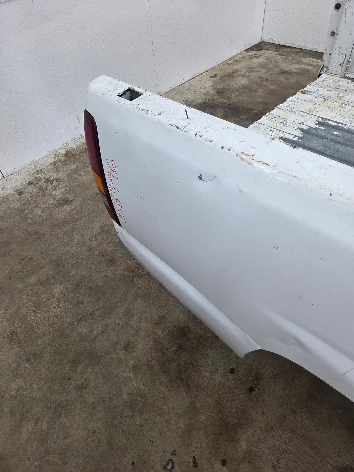 1999-2007 Chevrolet Silverado / GMC Sierra 1500 2500 3500 HD 8' Long Bed Truck Bed