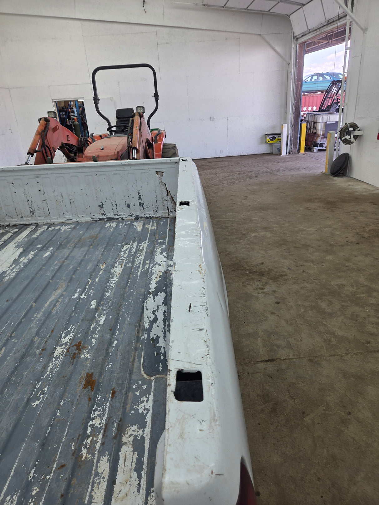1999-2007 Chevrolet Silverado / GMC Sierra 1500 2500 3500 HD 8' Long Bed Truck Bed