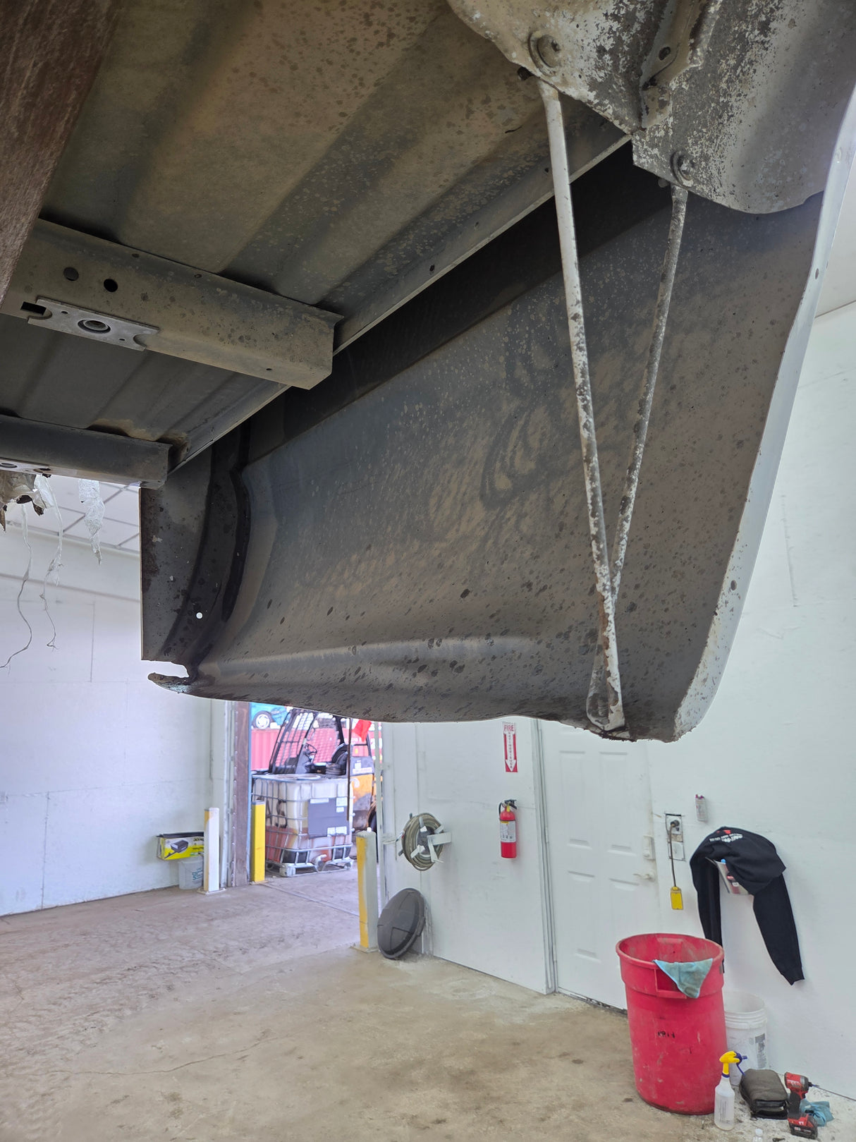 1999-2007 Chevrolet Silverado / GMC Sierra 1500 2500 3500 HD 8' Long Bed Truck Bed