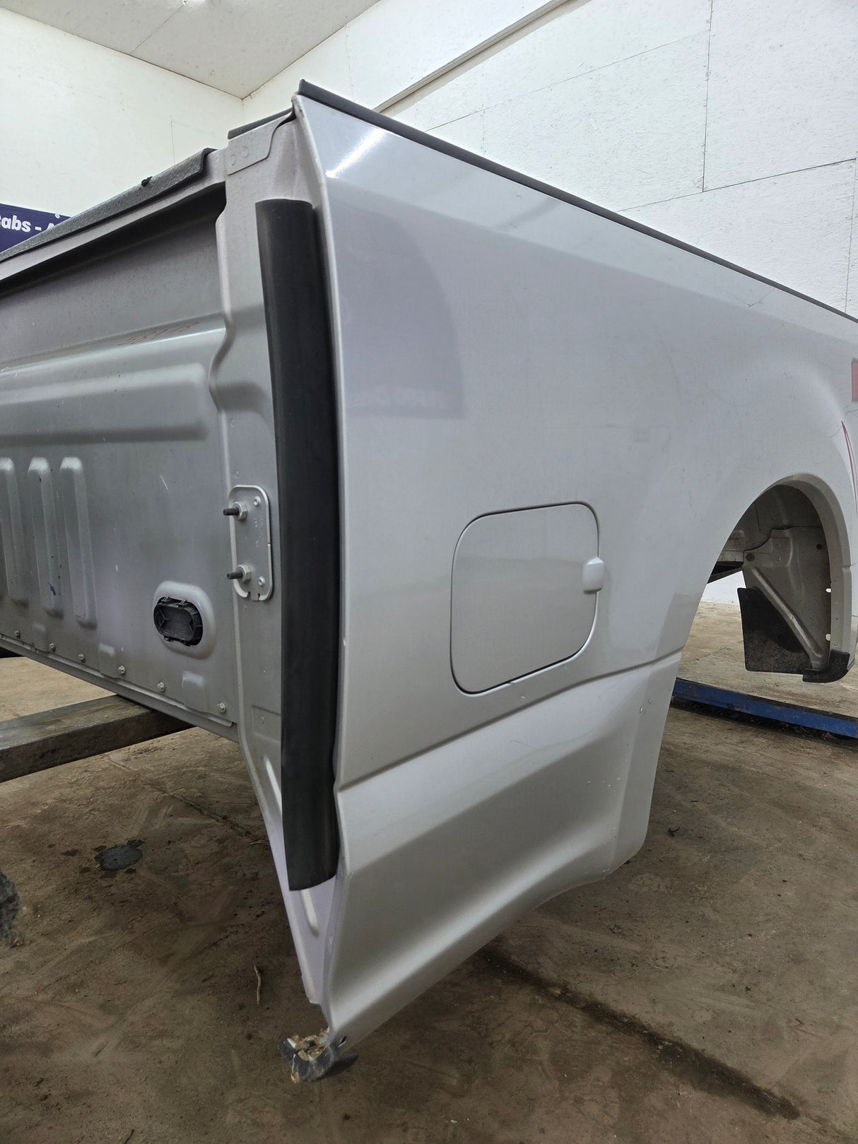 2017-2022 Ford F250 F350 Super Duty 6' 9" Short Truck Bed