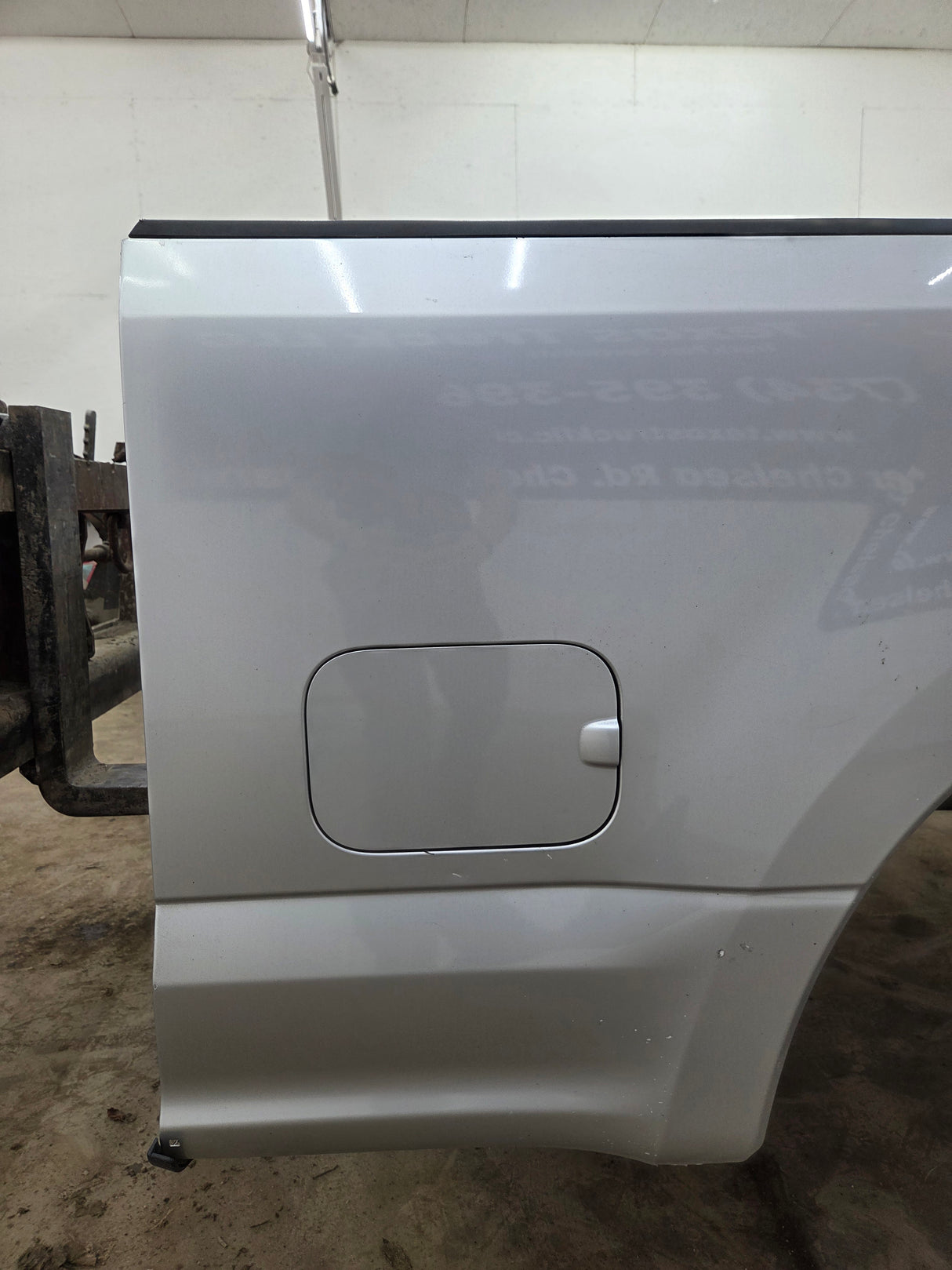 2017-2022 Ford F250 F350 Super Duty 6' 9" Short Truck Bed