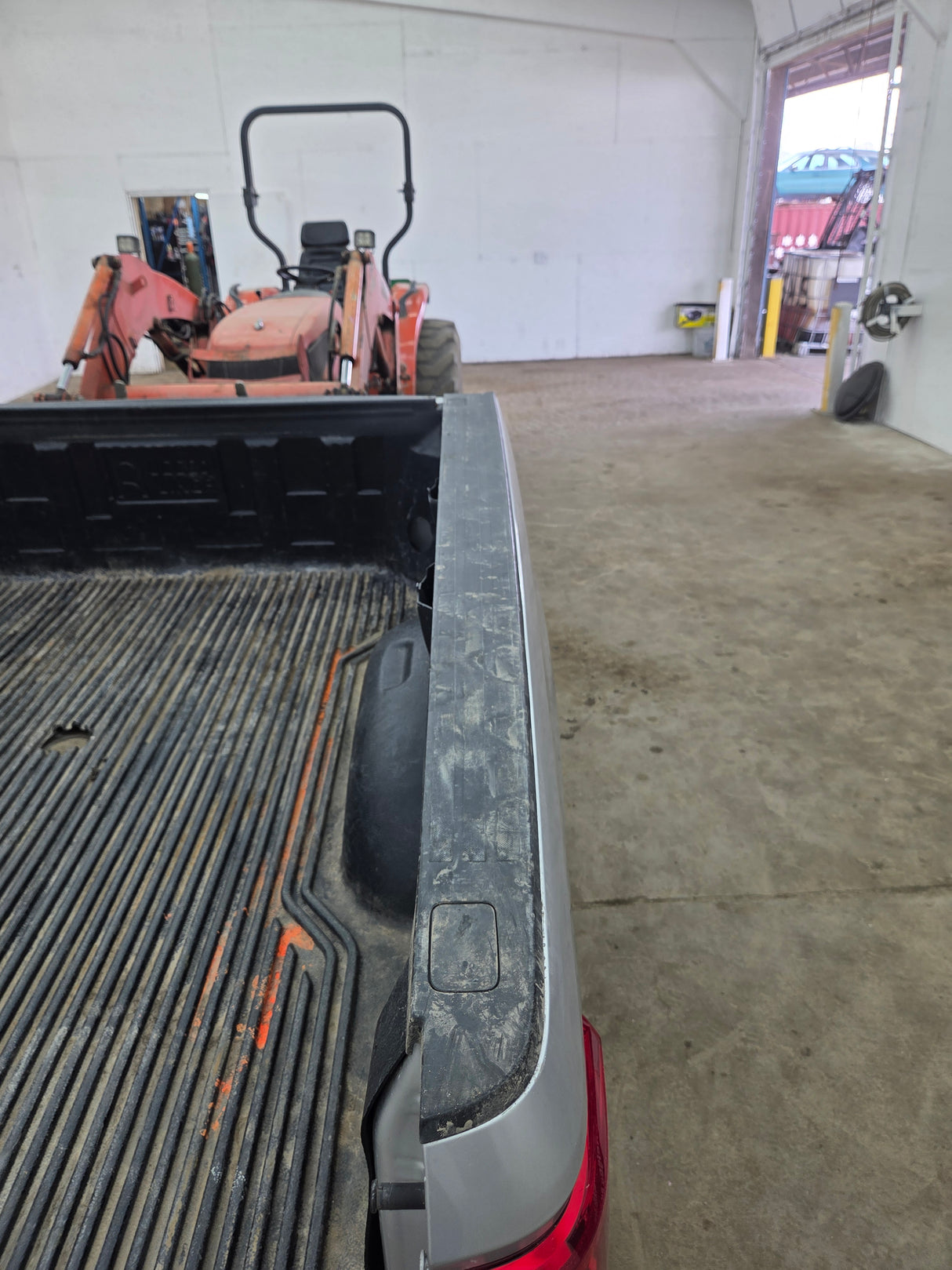 2017-2022 Ford F250 F350 Super Duty 6' 9" Short Truck Bed