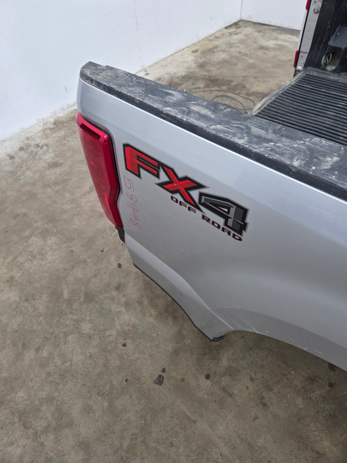 2017-2022 Ford F250 F350 Super Duty 6' 9" Short Truck Bed