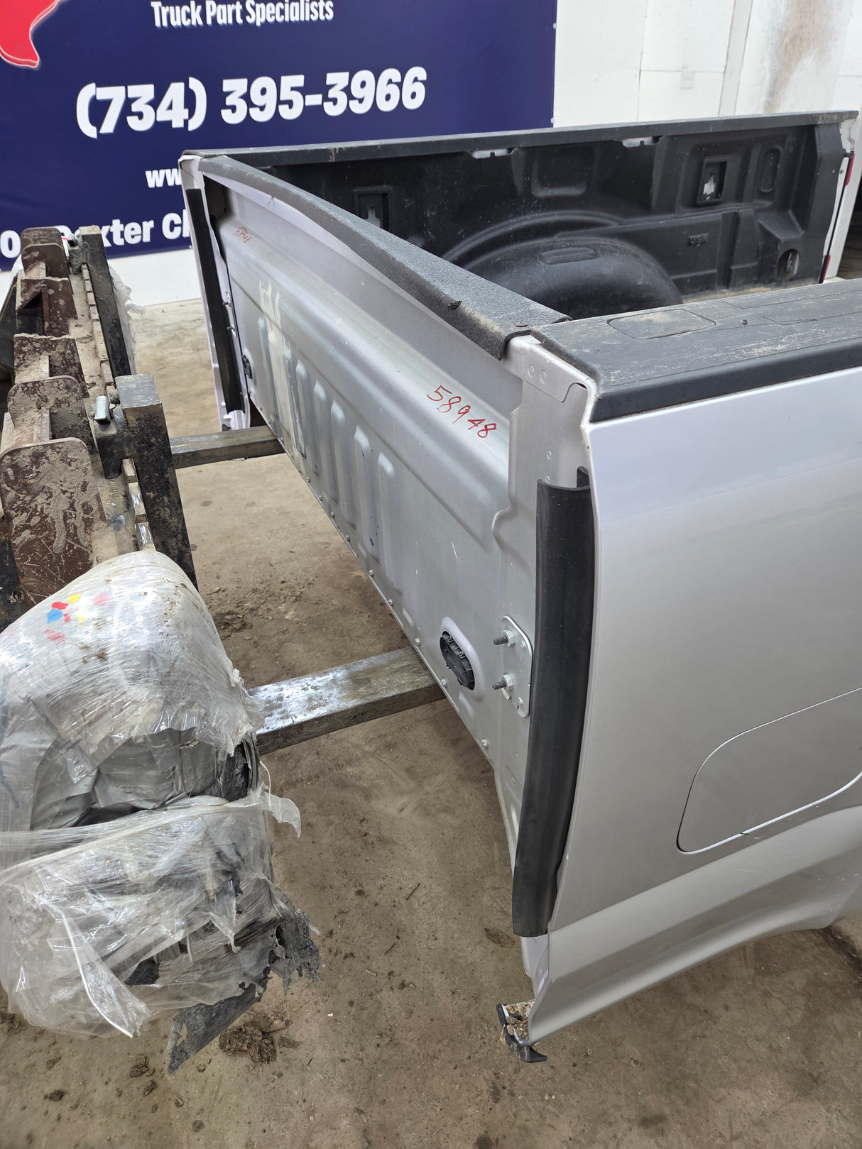2017-2022 Ford F250 F350 Super Duty 6' 9" Short Truck Bed