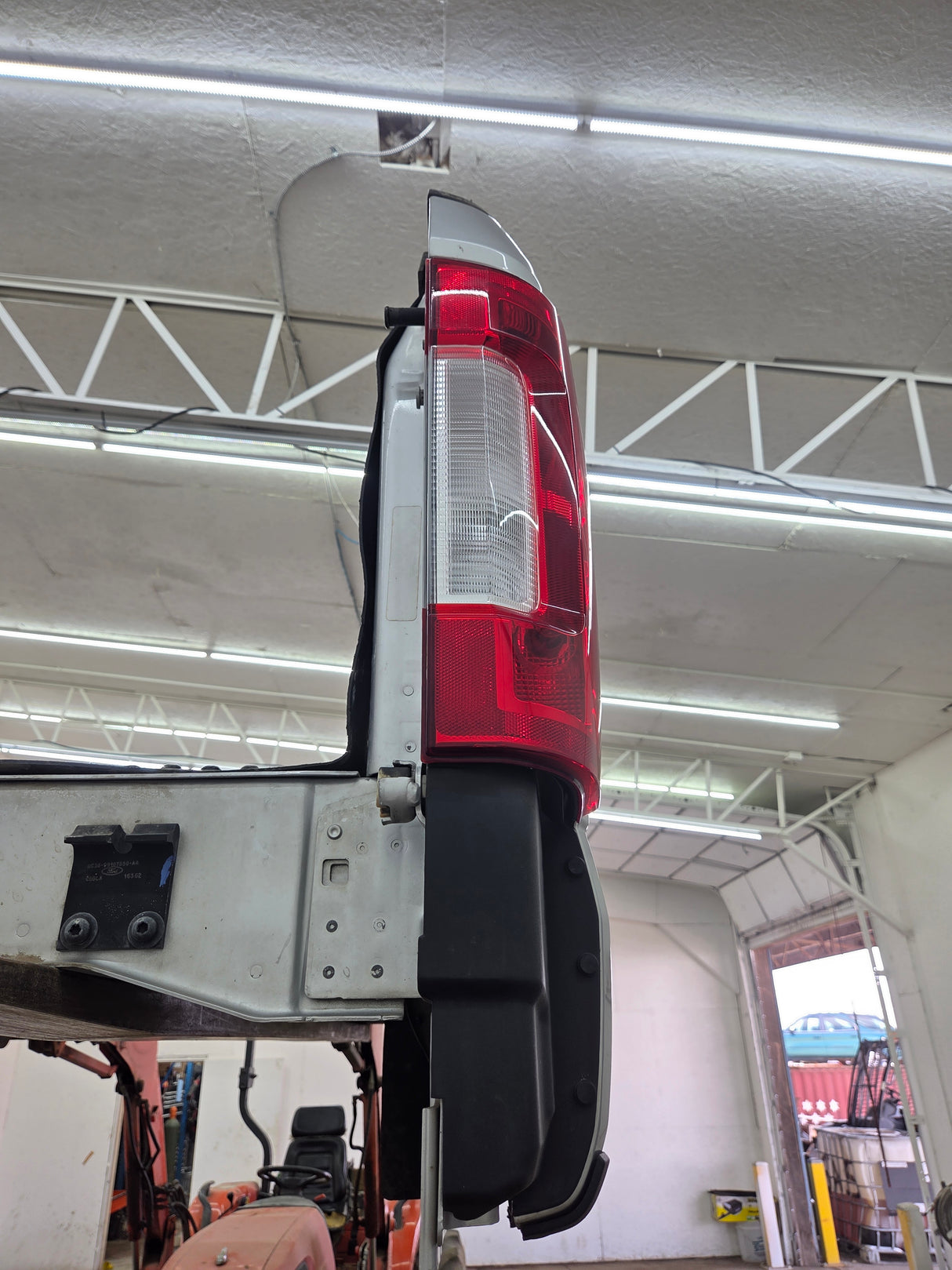 2017-2022 Ford F250 F350 Super Duty 6' 9" Short Truck Bed