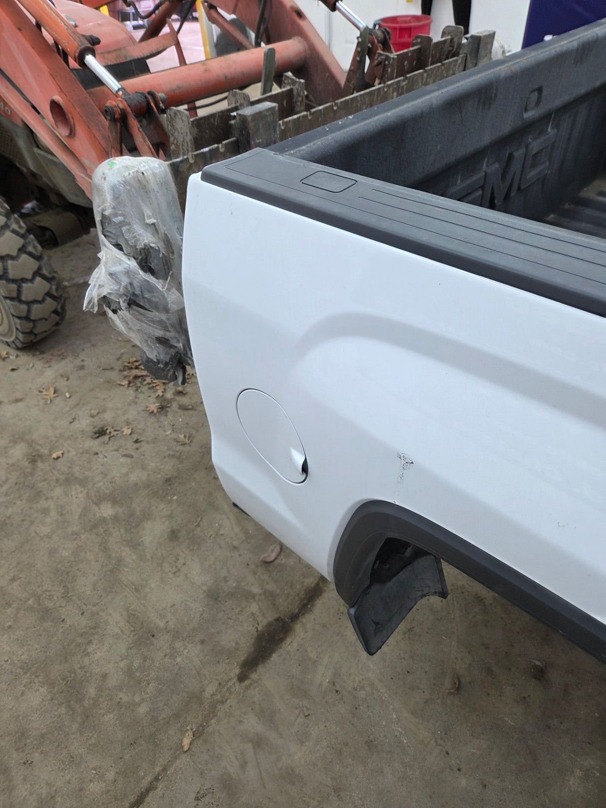 2014-2019 GMC Sierra 1500 5' 8" Short Bed