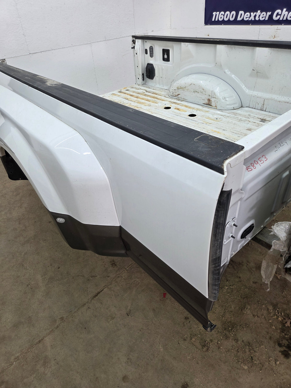 2017-2022 Ford Super Duty F350 F450 F550 8' Dually Bed